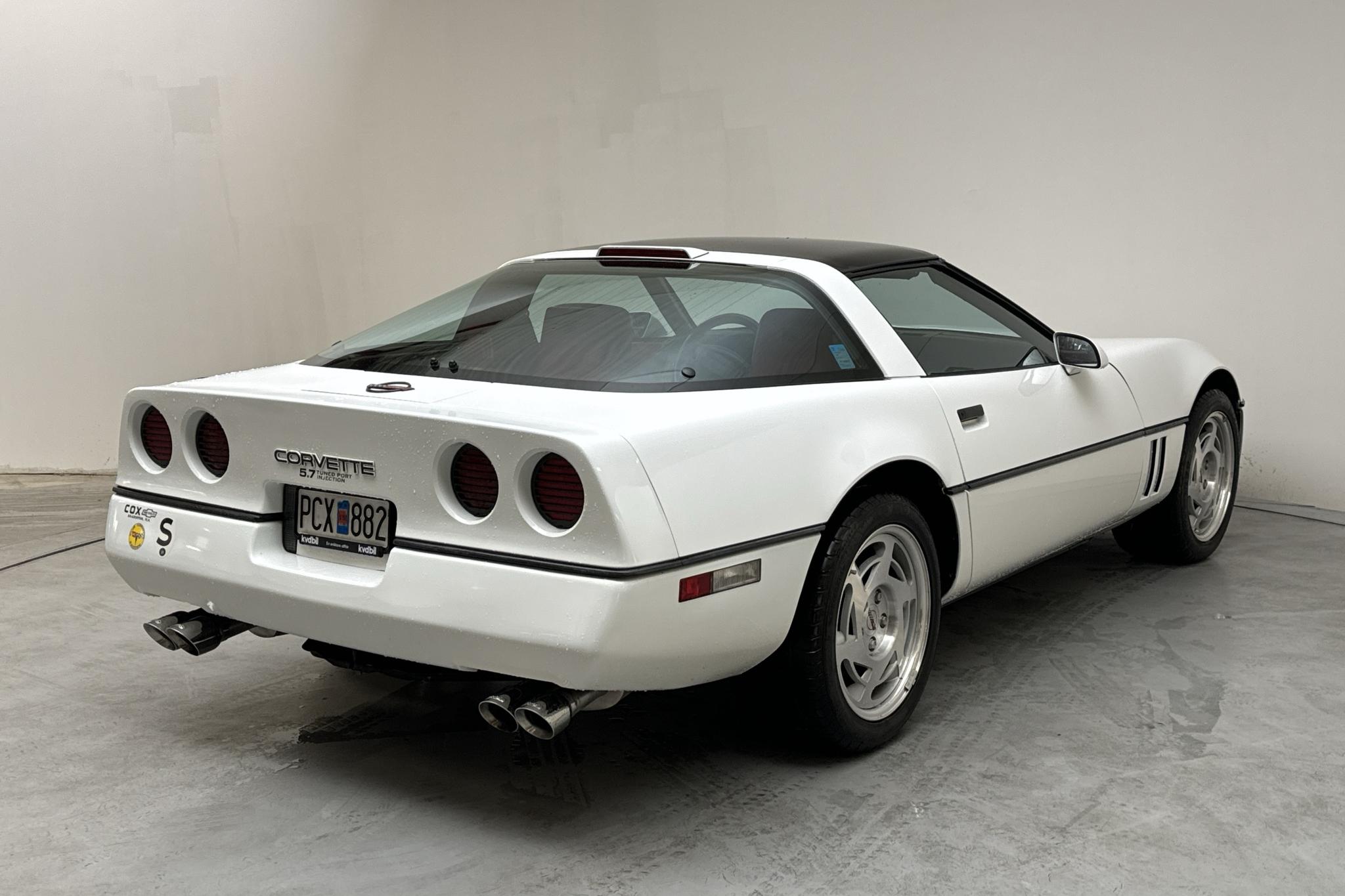 Chevrolet Corvette 5.7 TPI, C4 (249hk) - 33 630 km - Automaatne - valge - 1990