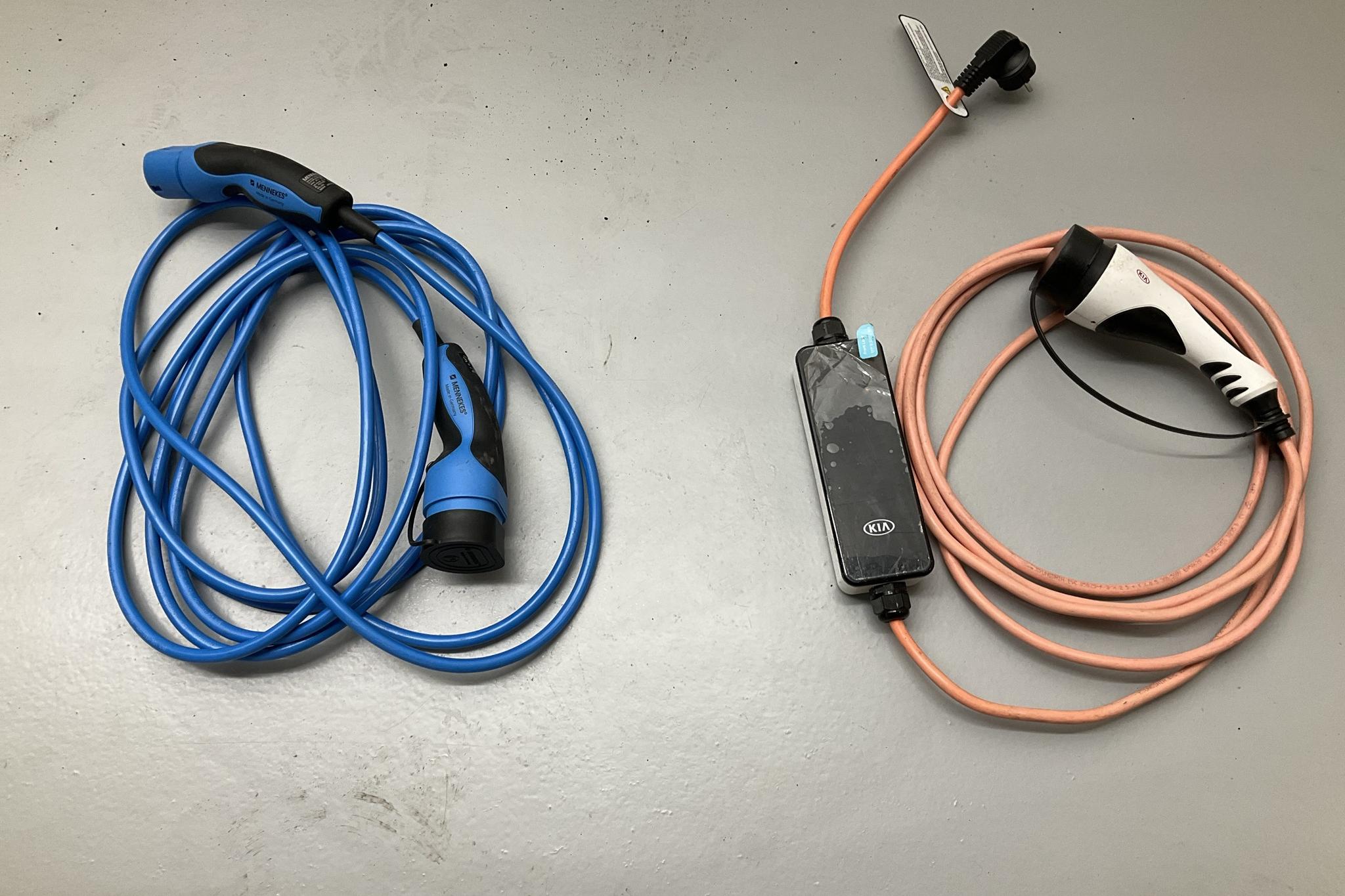KIA Niro Plug-in Hybrid 1.6 (141hk) - 4 382 mil - Automat - grå - 2019