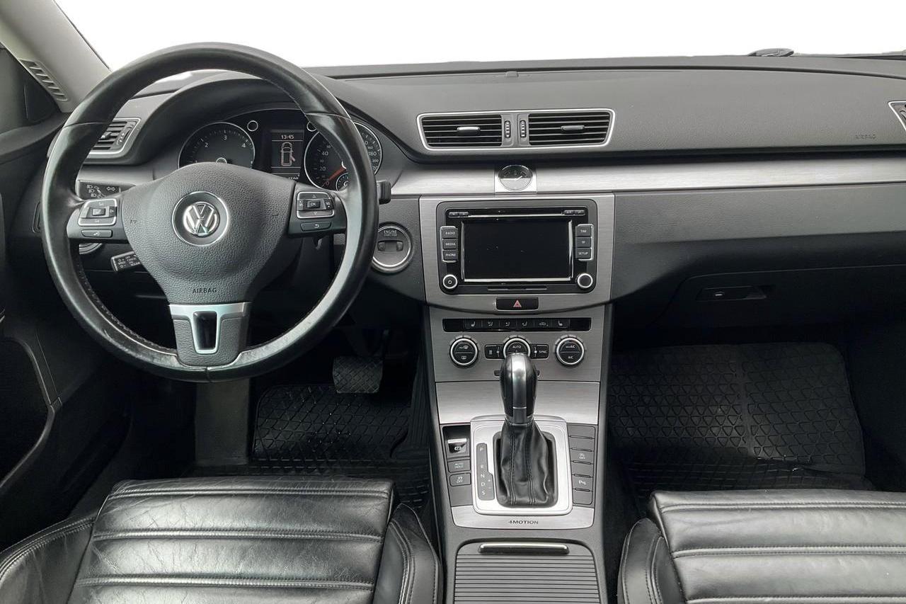 VW Passat 2.0 TDI BlueMotion Technology Variant 4Motion (177hk) - 196 060 km - Automatyczna - srebro - 2013