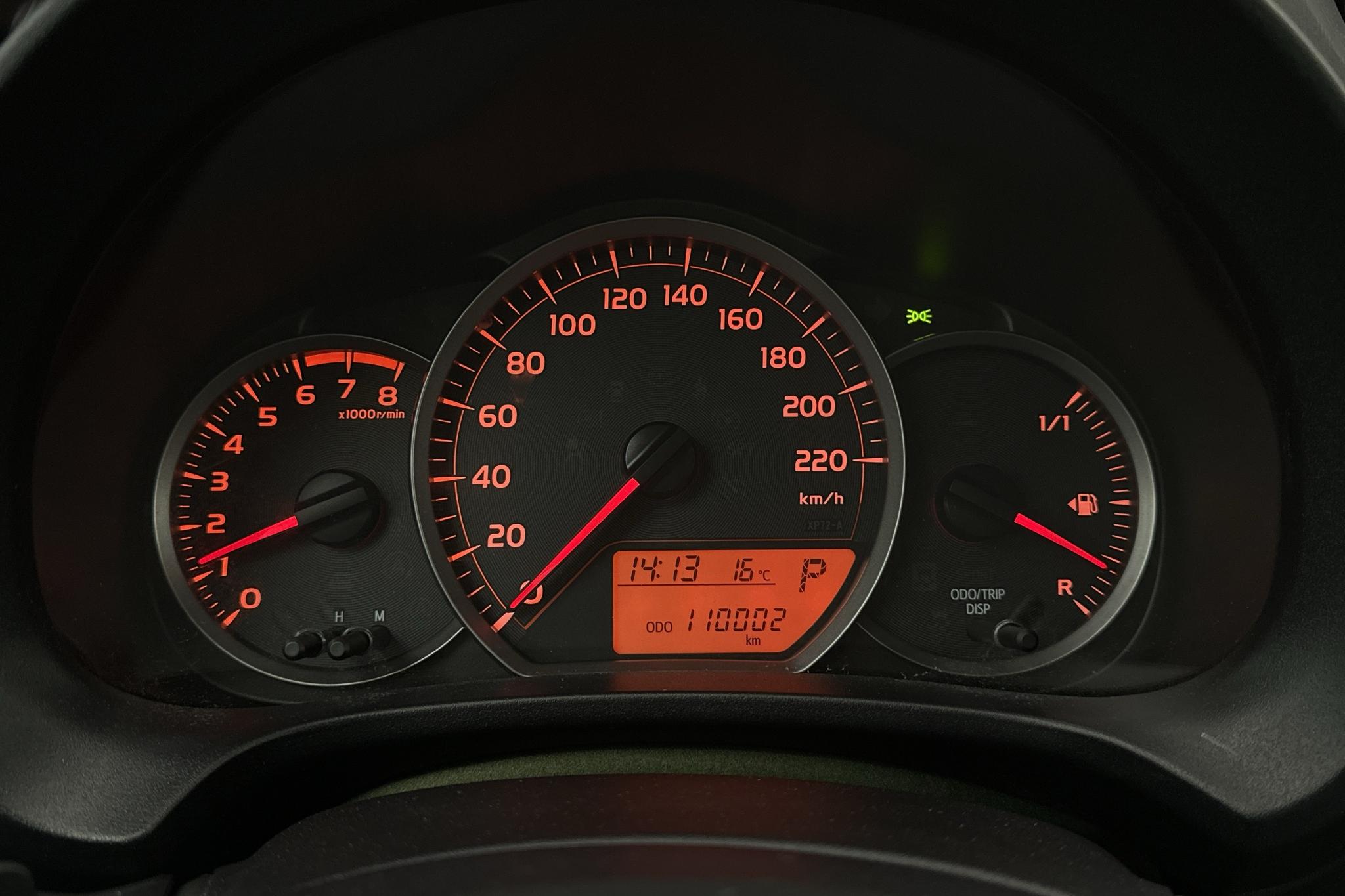 Toyota Yaris 1.33 5dr (100hk) - 110 000 km - Automaatne - valge - 2014
