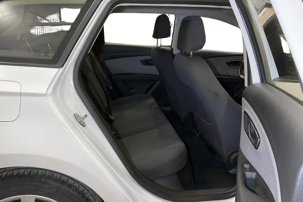 Seat Leon 1.5 TGI ST (130hk) - 95 120 km - Automaattinen - valkoinen - 2019