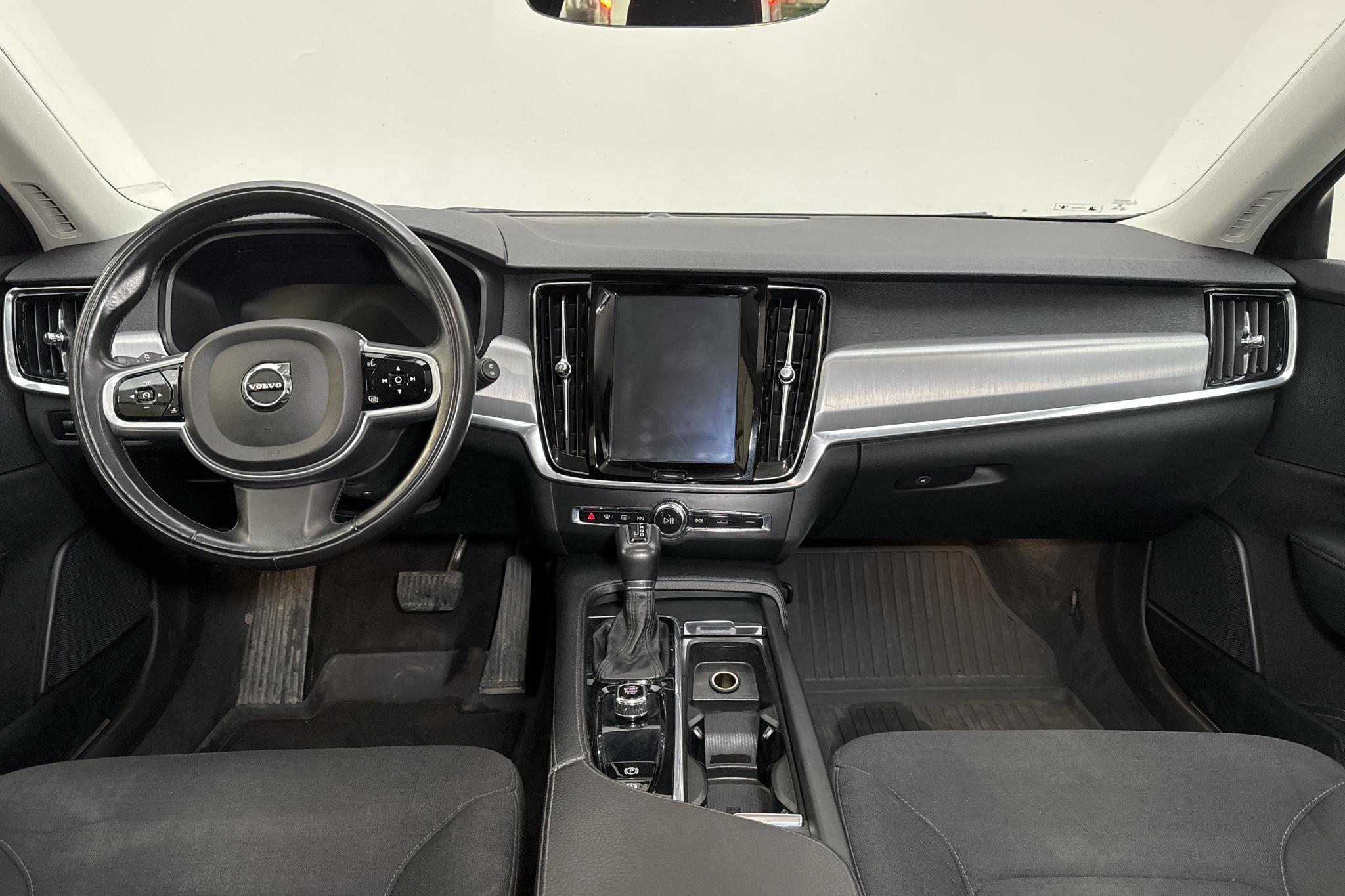 Volvo V90 D3 AWD (150hk) - 213 820 km - Automatyczna - czarny - 2019