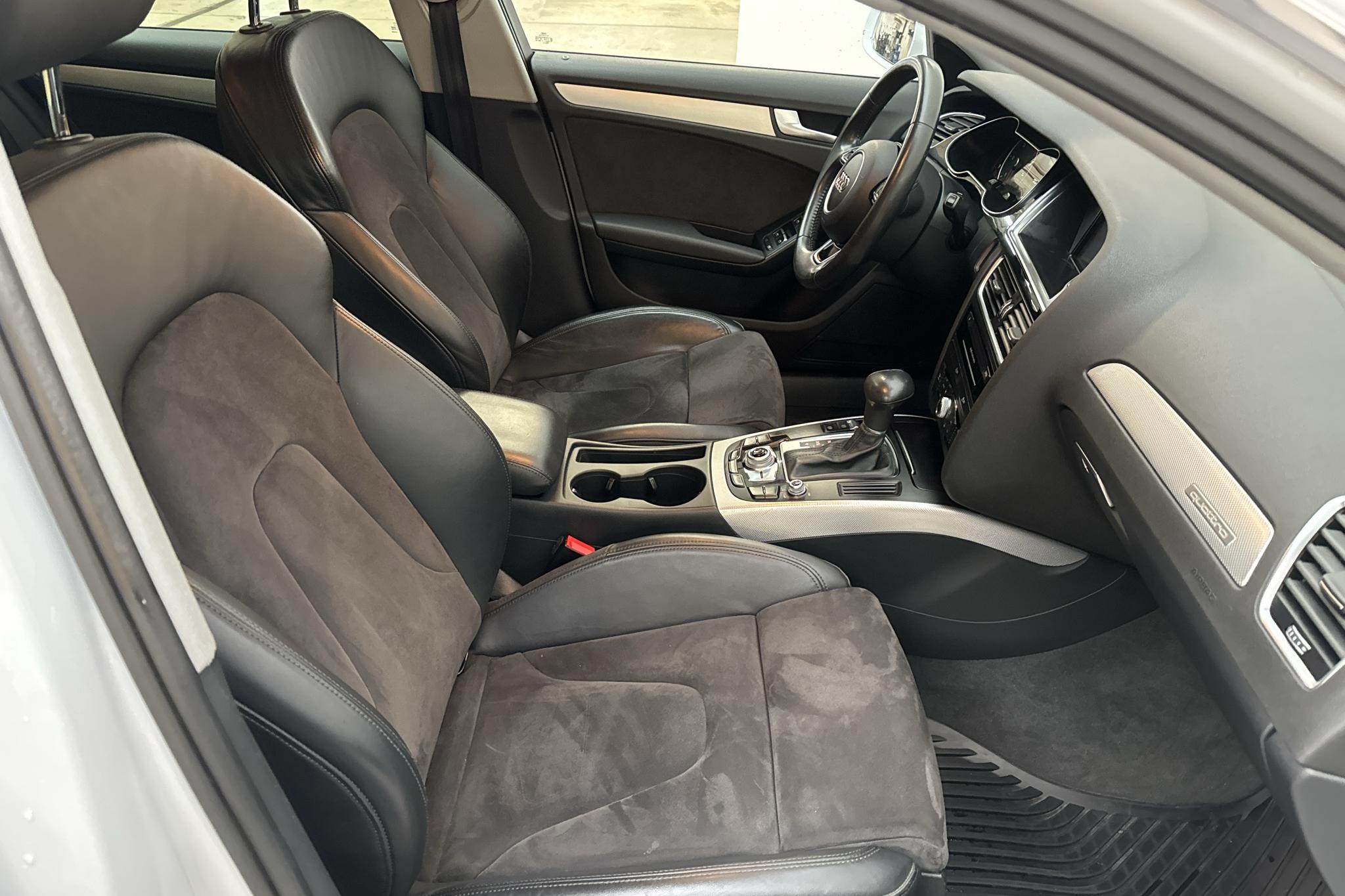 Audi A4 2.0 TDI clean diesel Avant quattro (190hk) - 11 087 mil - Automat - vit - 2015
