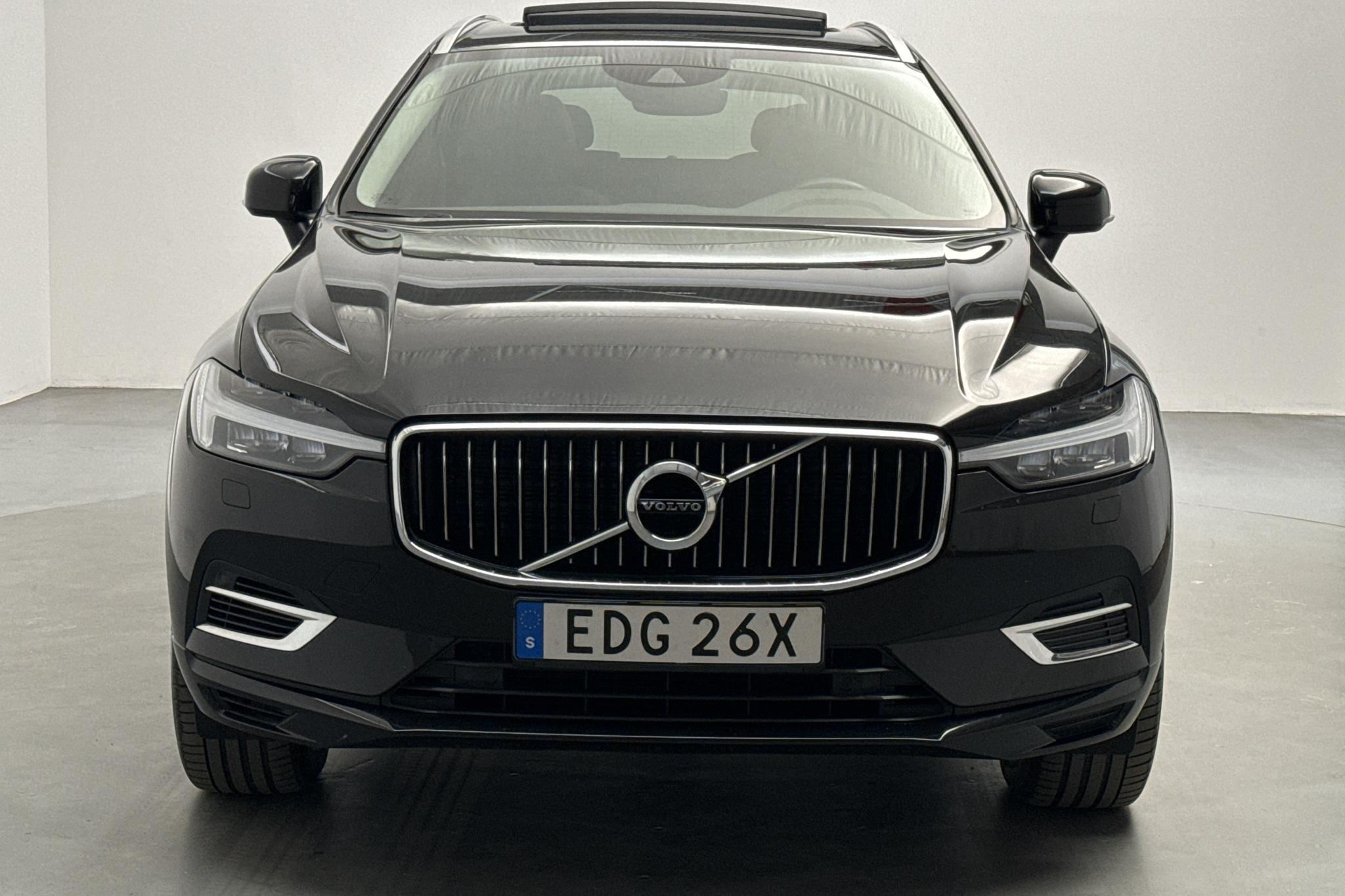 Volvo XC60 T6 AWD Recharge (340hk) - 63 440 km - Automaatne - must - 2021