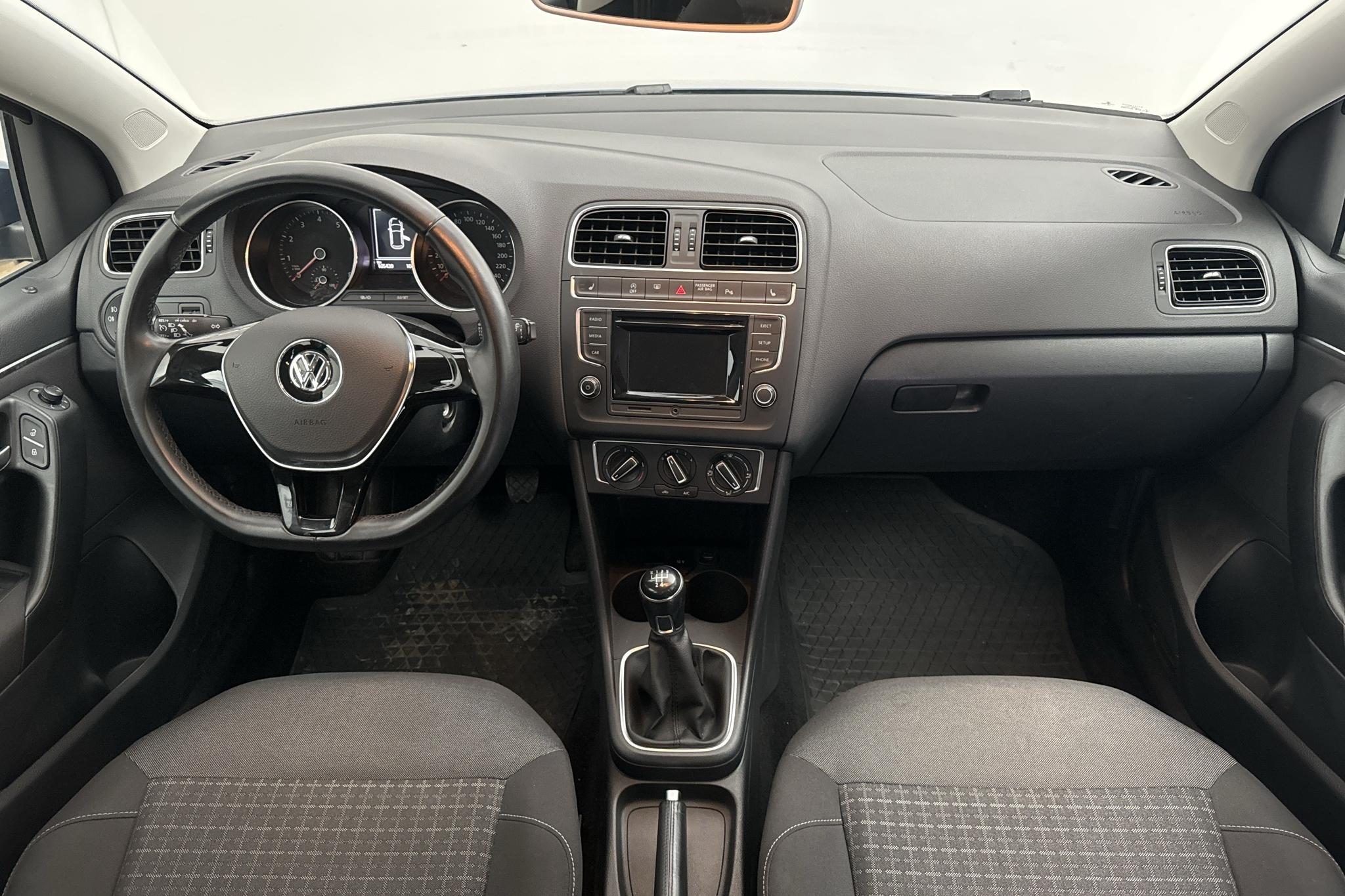 VW Polo 1.2 TSI 5dr (90hk) - 10 544 mil - Manuell - blå - 2015