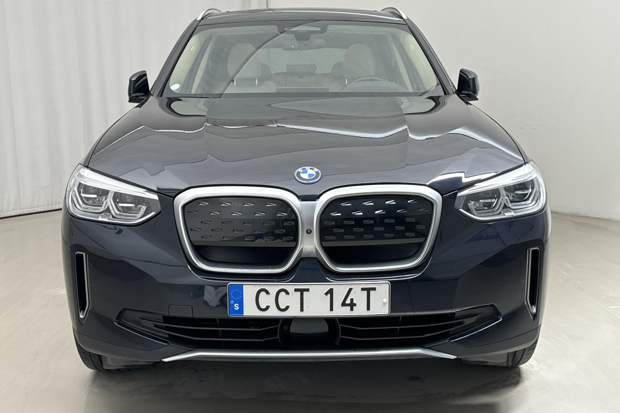 BMW iX3, G08 (286hk) - 37 160 km - Automatyczna - czarny - 2021