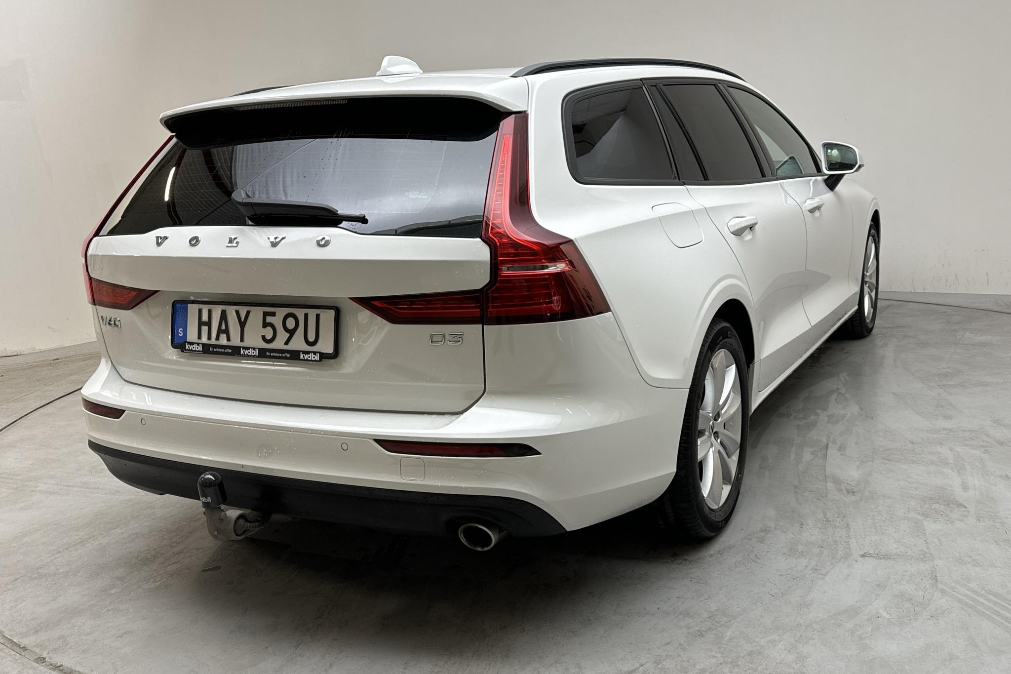 Volvo V60 D3 (150hk) - 85 990 km - Automatyczna - biały - 2020