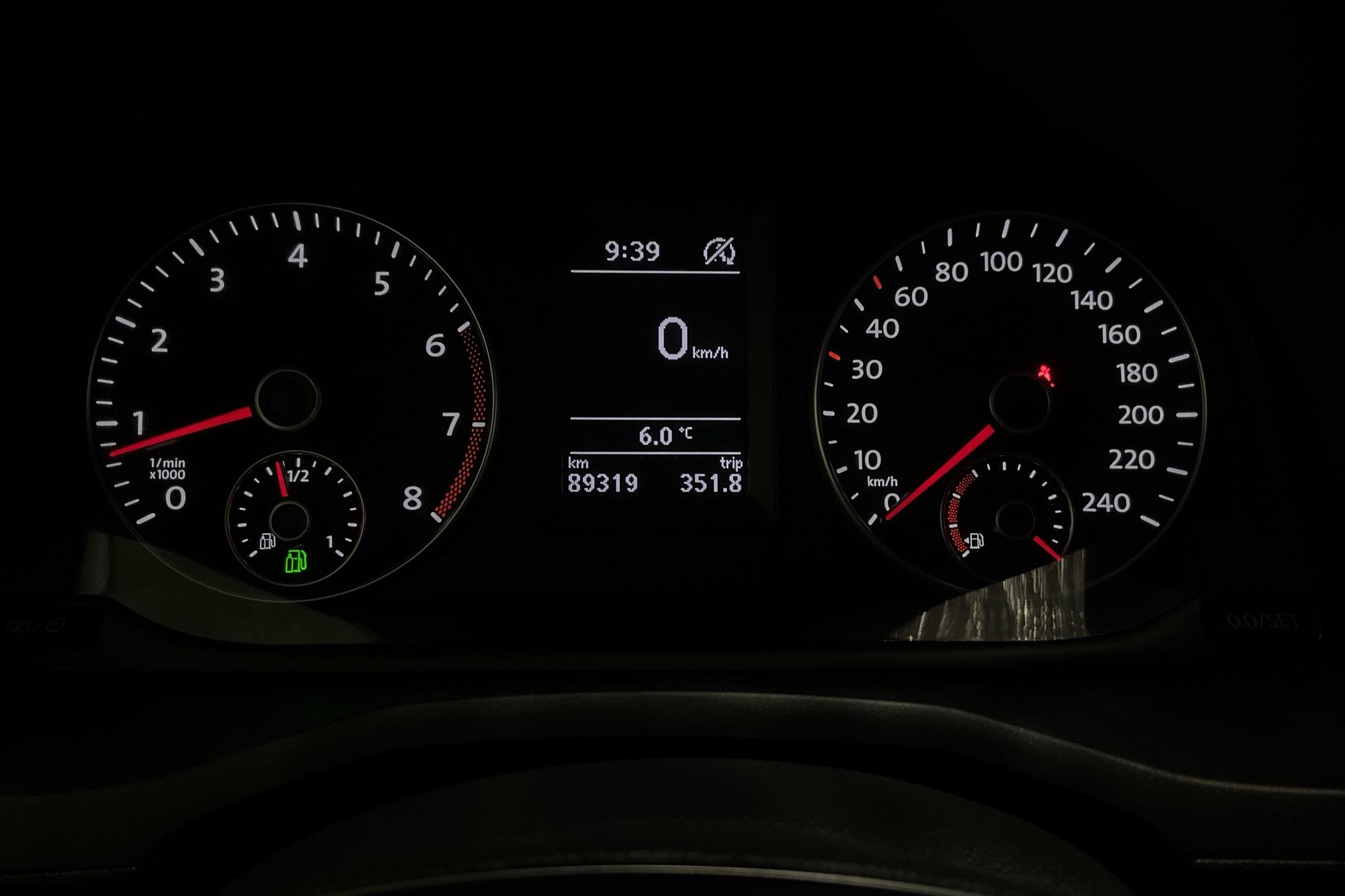 VW Caddy 1.4 TGI Maxi Skåp (110hk) - 8 931 mil - Automat - vit - 2019