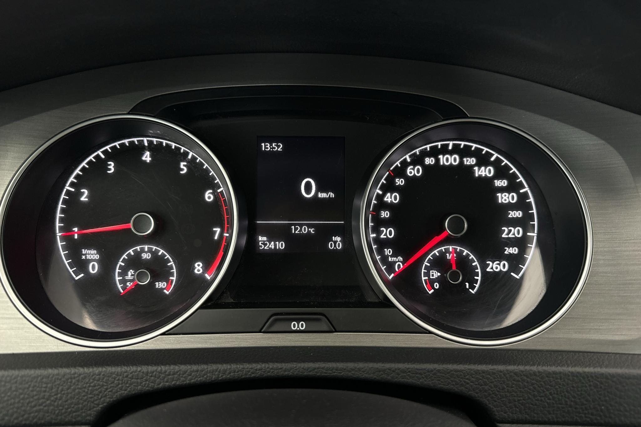 VW Golf VII 1.2 TSI 5dr (105hk) - 52 410 km - Käsitsi - valge - 2015