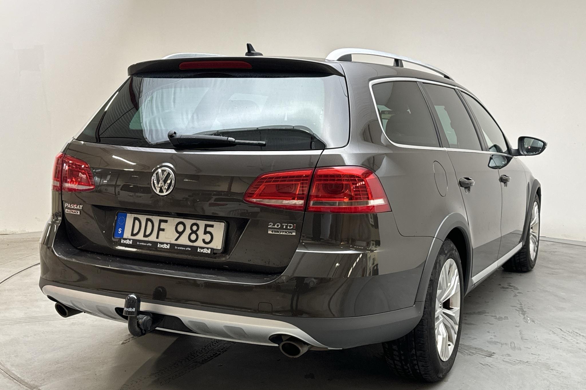 VW Passat Alltrack 2.0 TDI BlueMotion Technology 4Motion (177hk) - 227 950 km - Automatyczna - Dark Brown - 2014