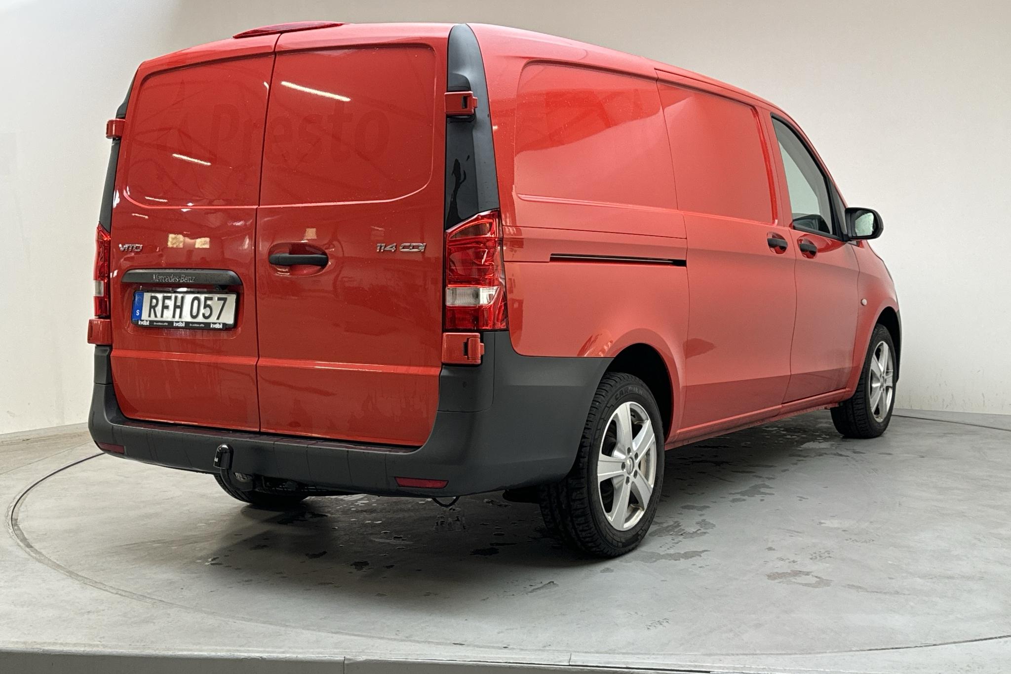 Mercedes Vito 114 CDI W640 (136hk) - 107 620 km - Manual - red - 2018