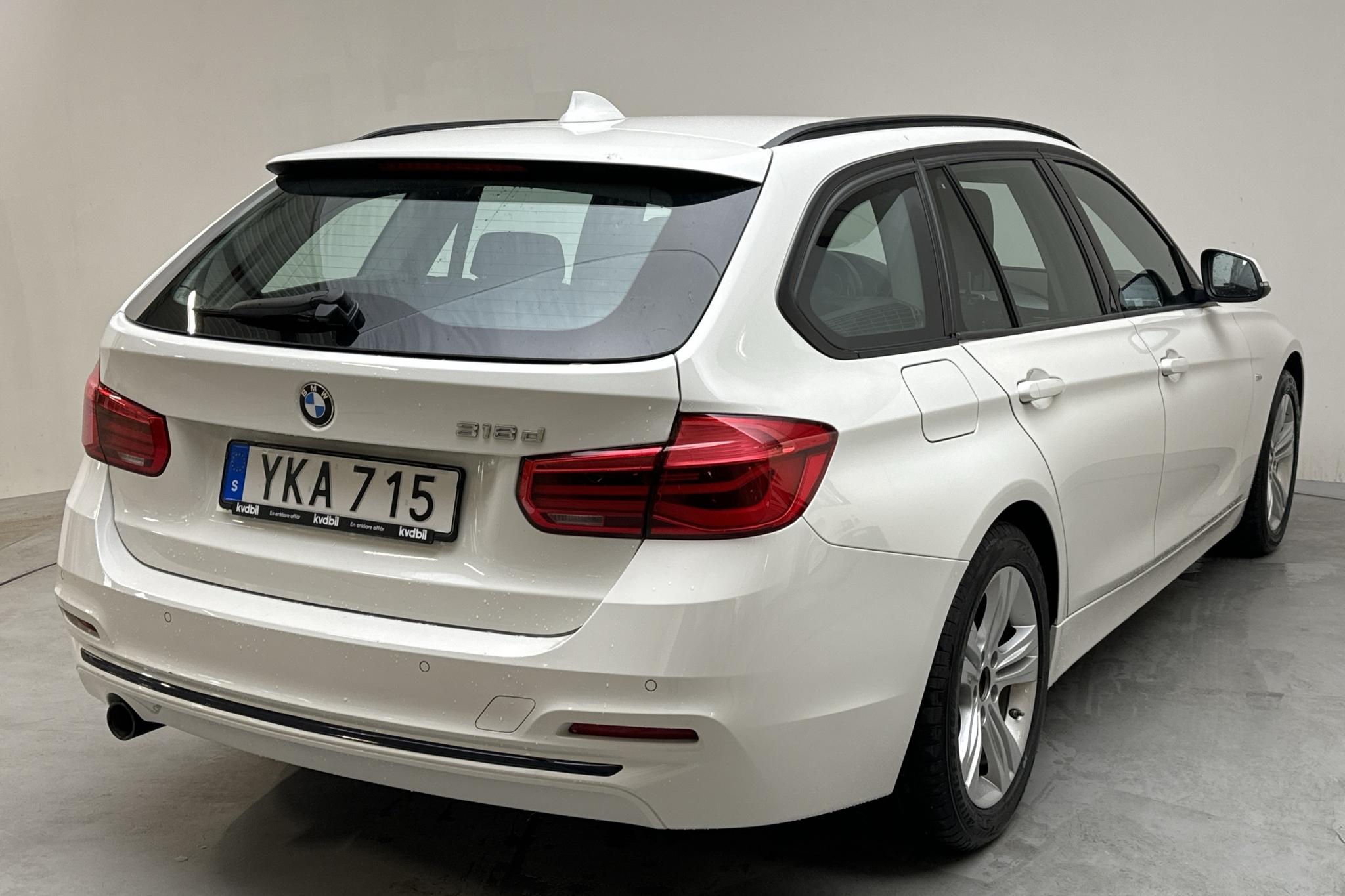 BMW 318d Touring, F31 (150hk) - 89 960 km - Automatyczna - biały - 2017