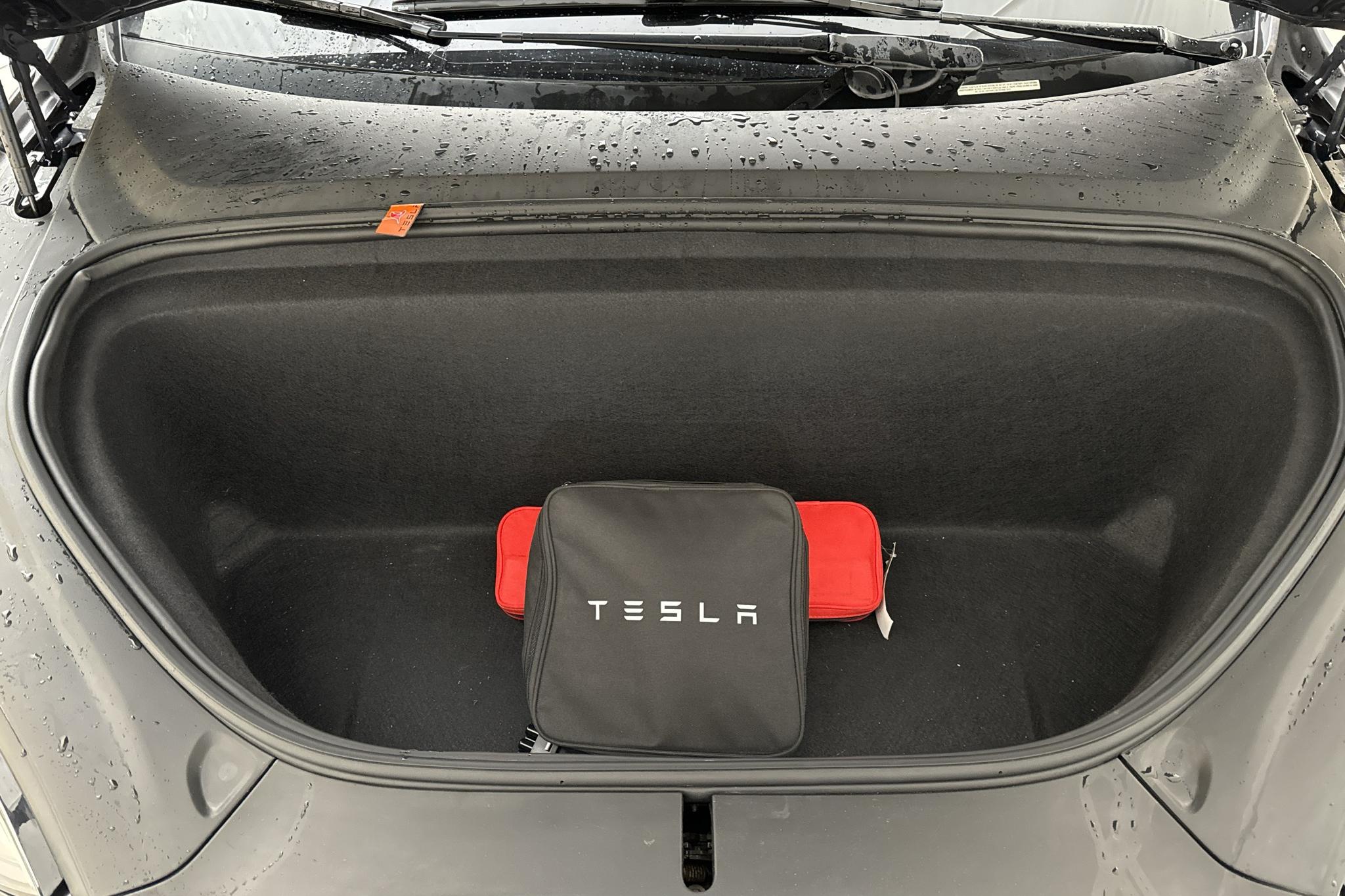 Tesla Model X Dual Motor Long Range AWD - 9 063 mil - Automat - grå - 2020