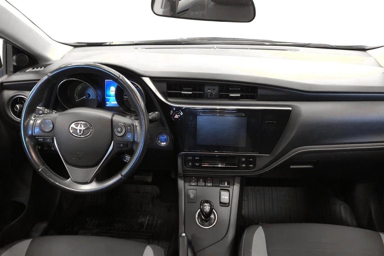 Toyota Auris 1.8 HSD 5dr (99hk) - 130 470 km - Automatyczna - Dark Blue - 2017