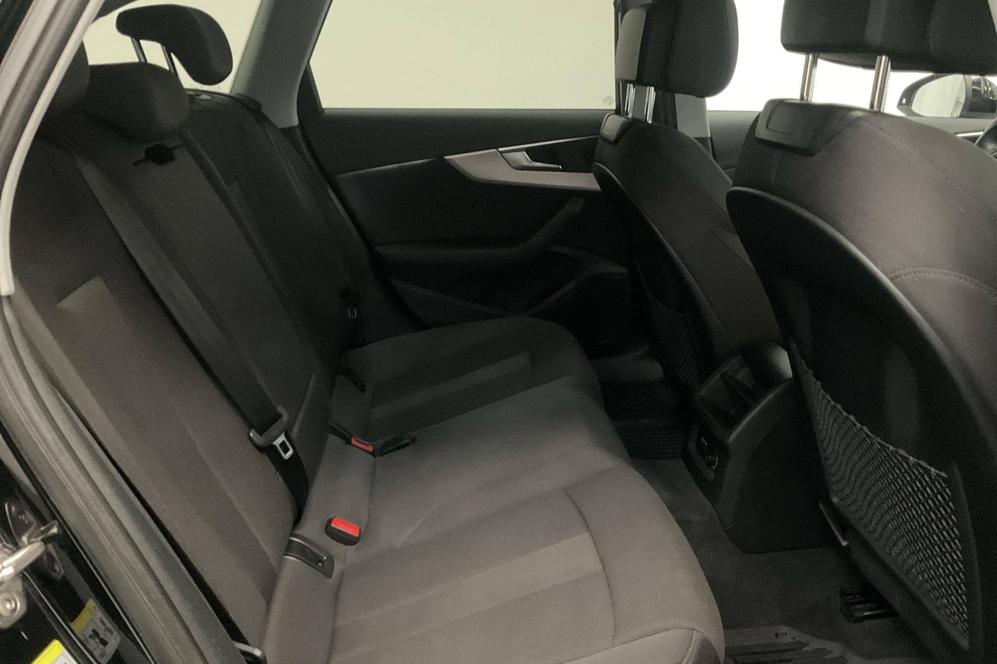 Audi A4 2.0 TDI Avant quattro (190hk) - 130 410 km - Automatyczna - czarny - 2018