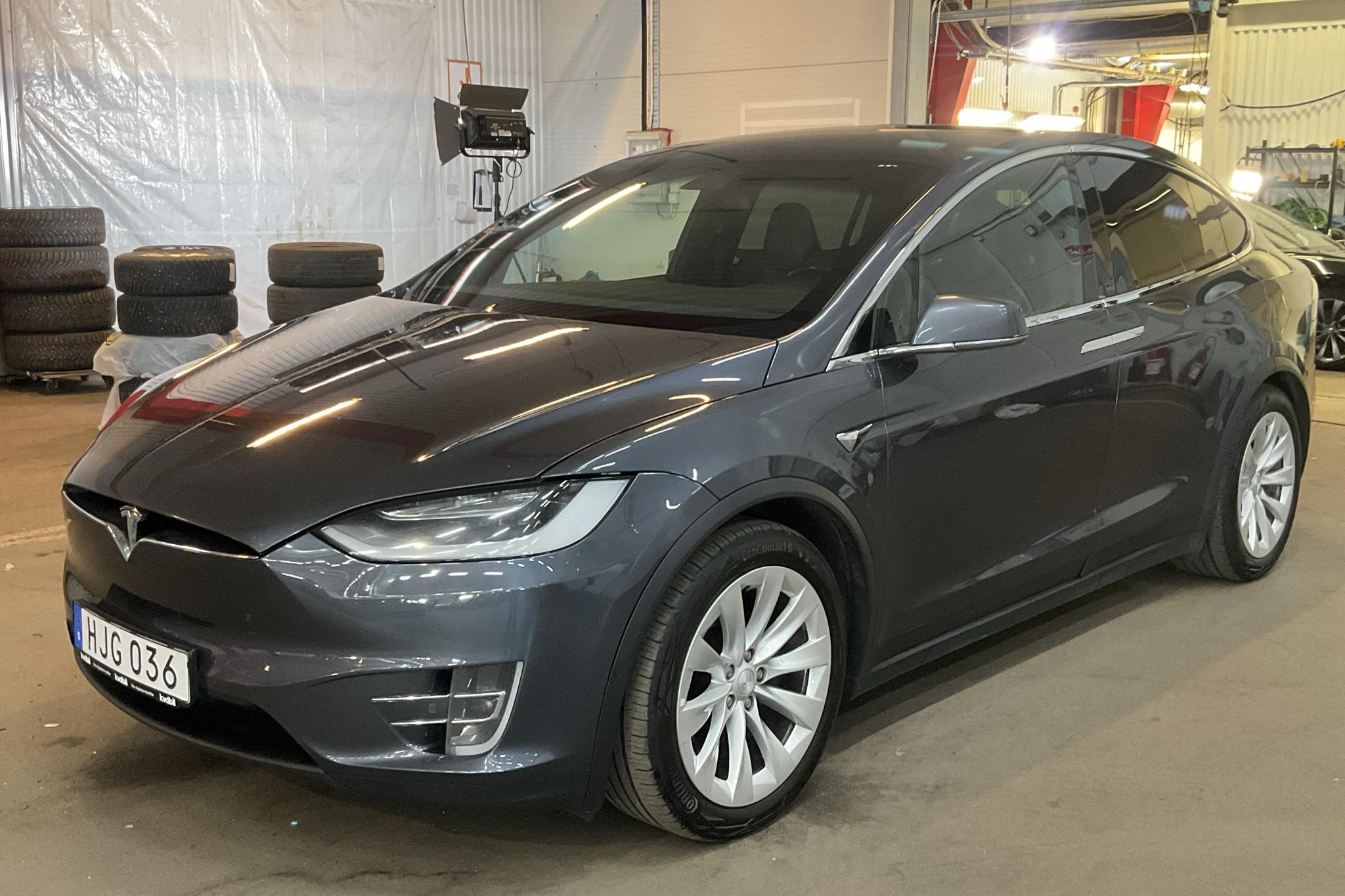 Tesla Model X 100D - 191 500 km - Automatic - gray - 2018