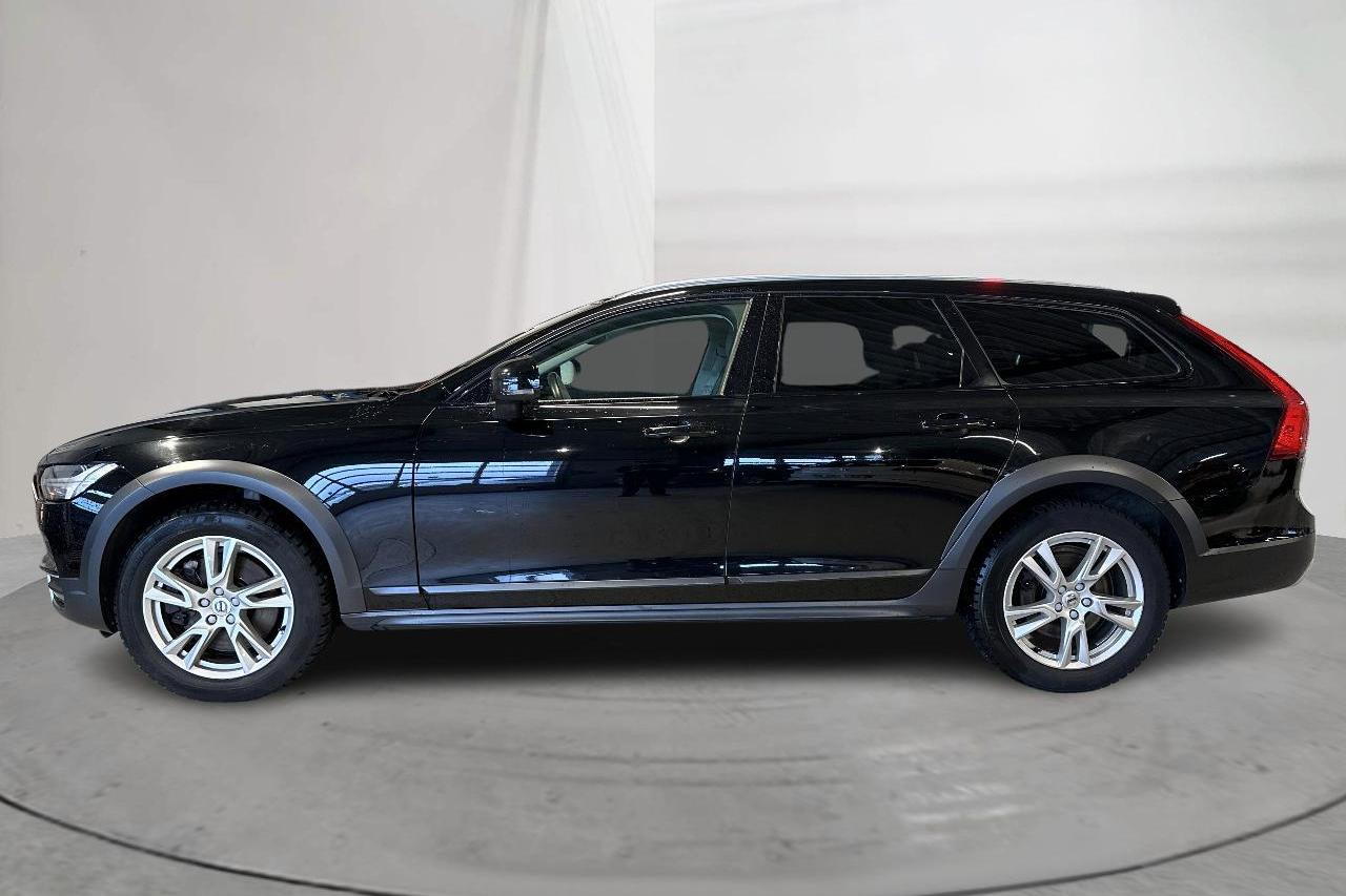 Volvo V90 D4 Cross Country AWD (190hk) - 134 540 km - Automaatne - must - 2018