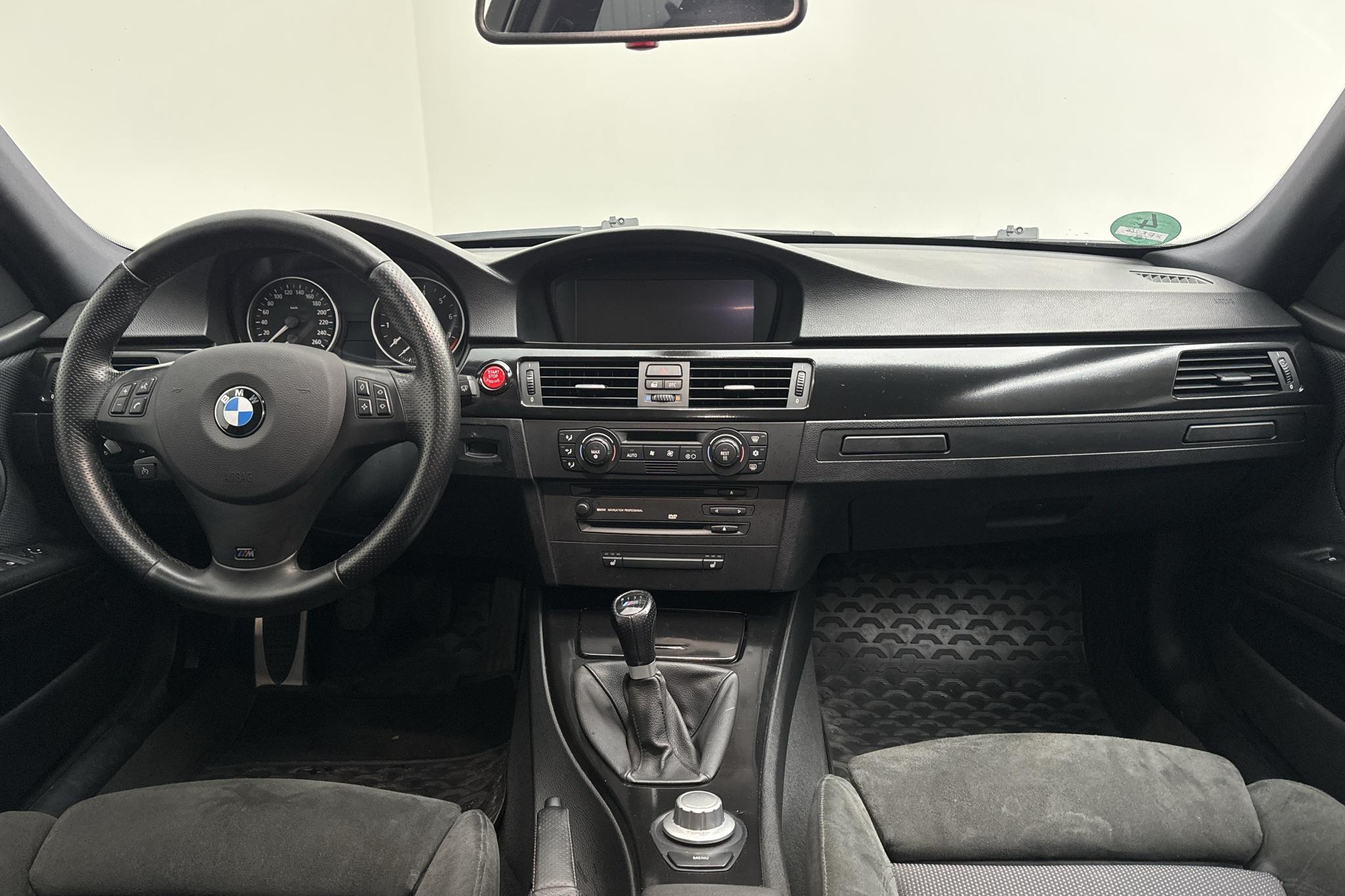 BMW 330i Touring, E91 (258hk) - 24 242 mil - Manuell - blå - 2006