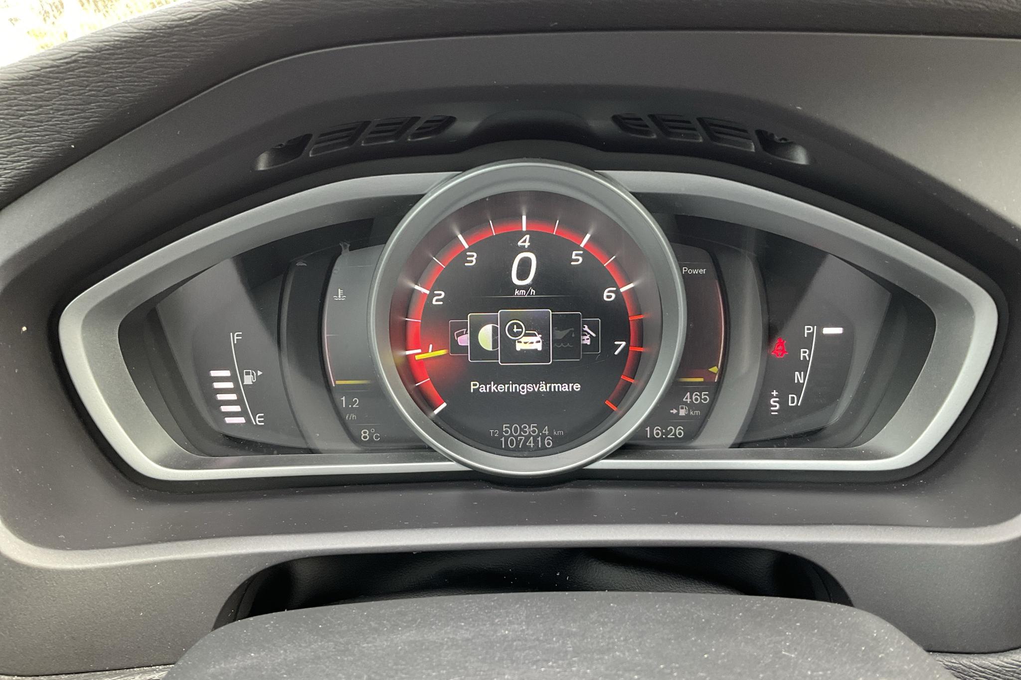 Volvo V40 Cross Country T3 (152hk) - 107 410 km - Automatic - silver - 2018