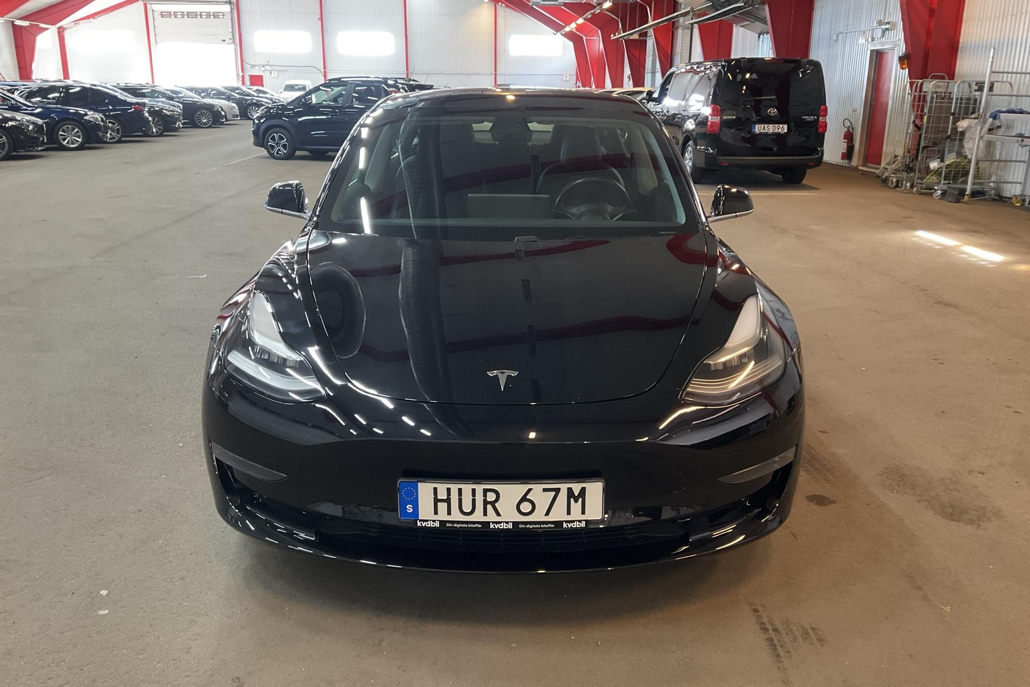 Tesla Model 3 Standard Range RWD - 112 060 km - Automatic - black - 2019