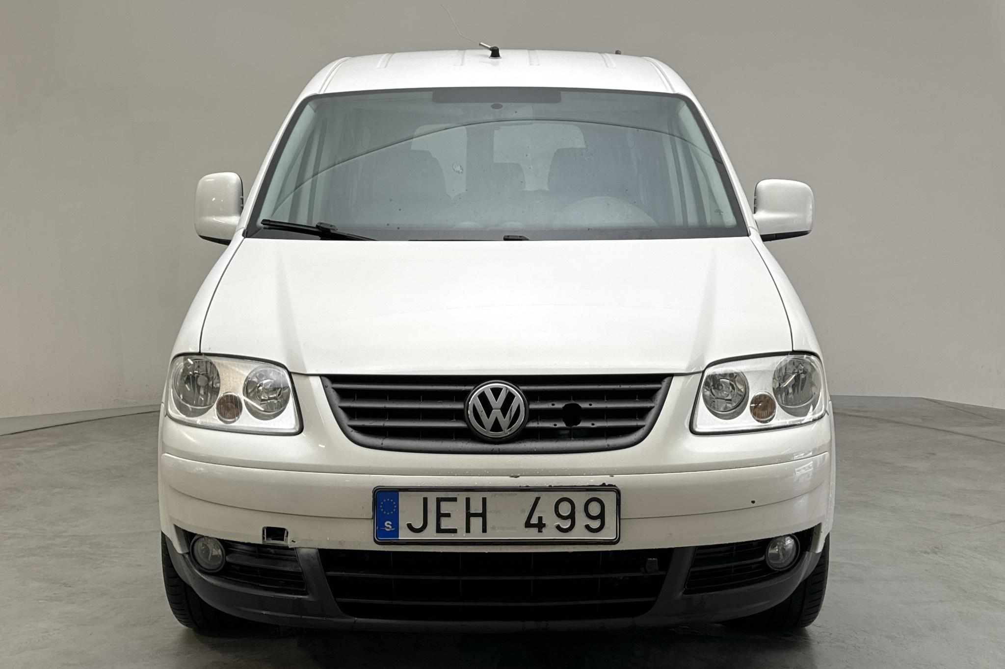 VW Caddy Maxi Life 1.9 TDI (105hk) - 17 491 mil - Automat - vit - 2009