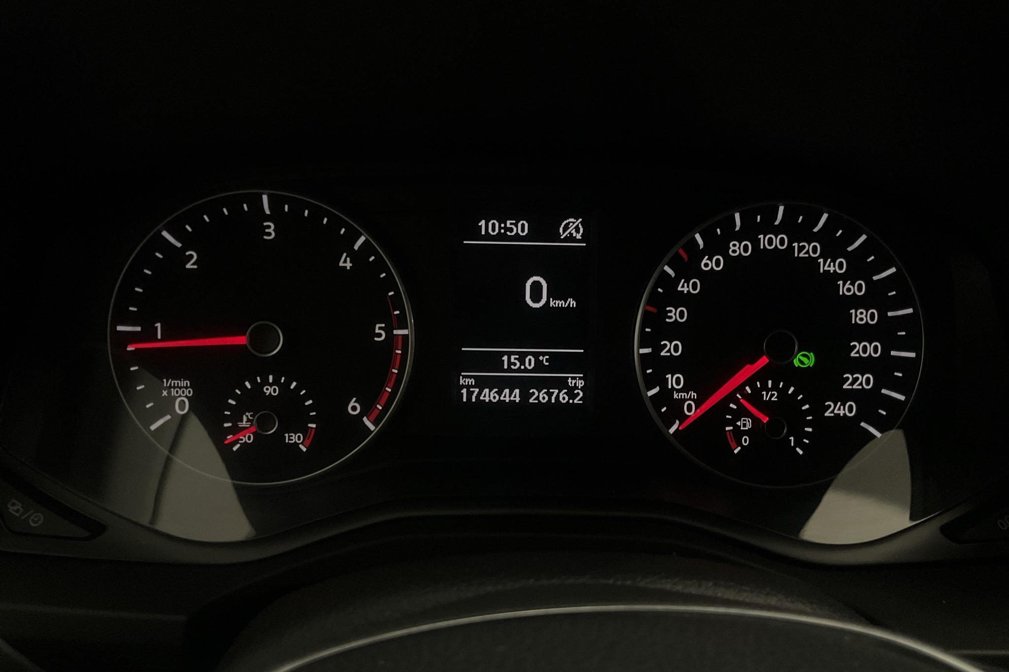 VW Amarok 3.0 TDI 4motion (224hk) - 174 640 km - Automatic - white - 2018