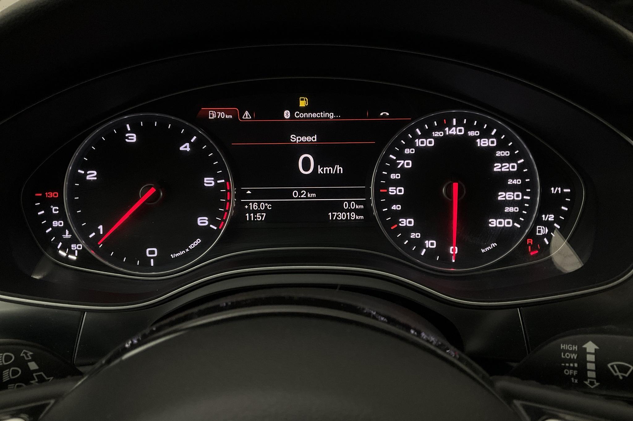 Audi A6 2.0 TDI Avant (177hk) - 17 302 mil - Manuell - svart - 2014