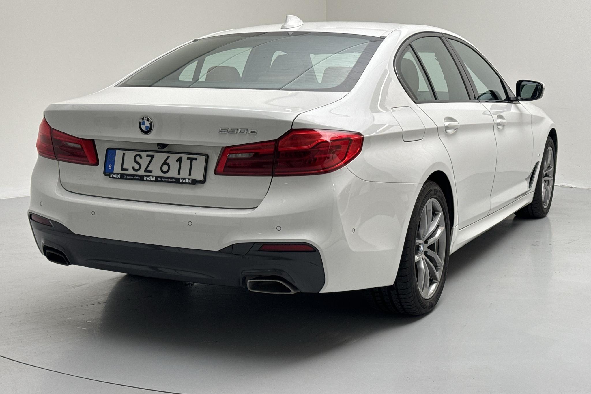BMW 530e iPerformance Sedan, G30 12kWh (252hk) - 137 880 km - Automaattinen - valkoinen - 2020