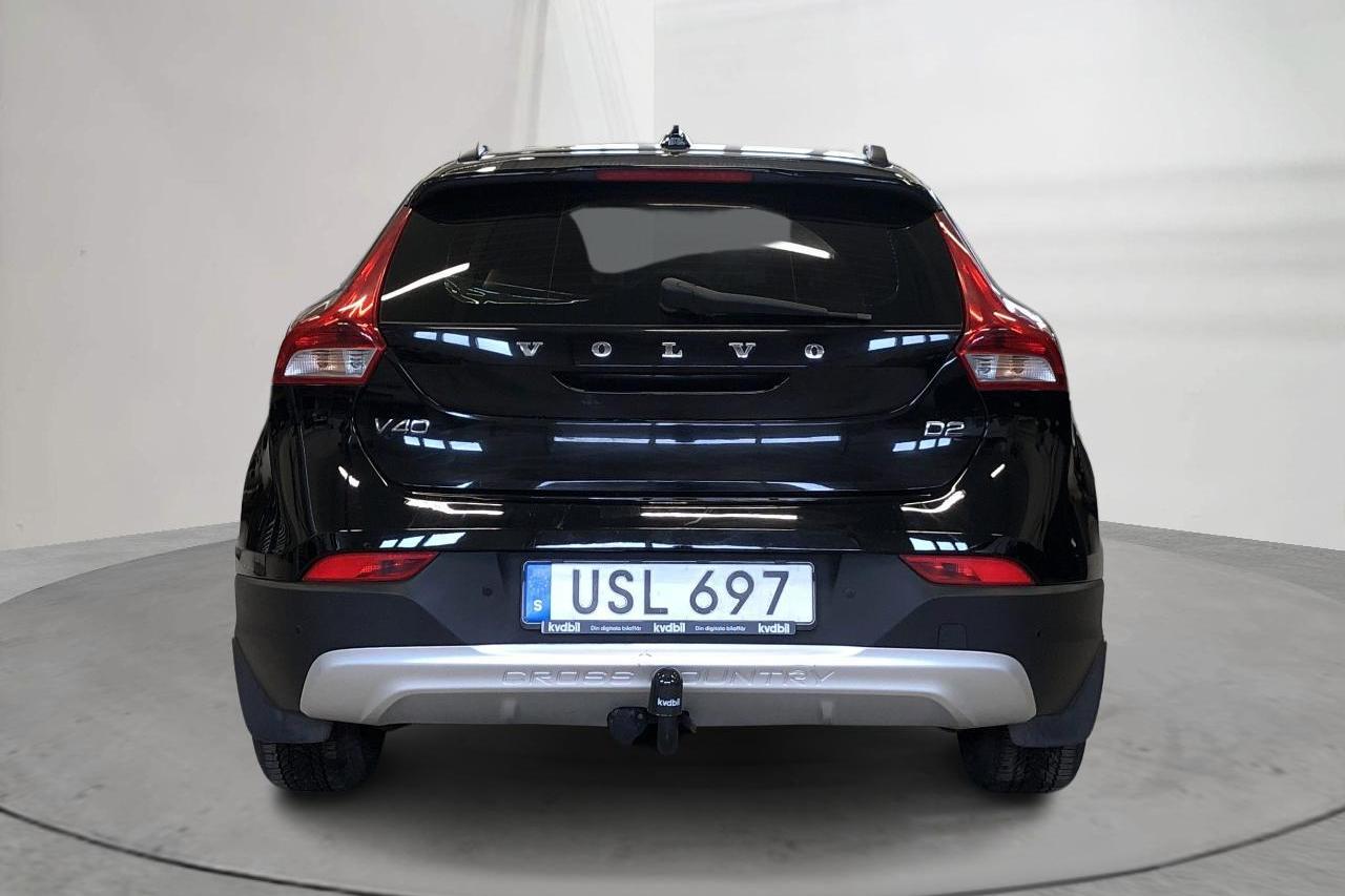 Volvo V40 Cross Country D2 (115hk) - 181 180 km - Automatic - black - 2015