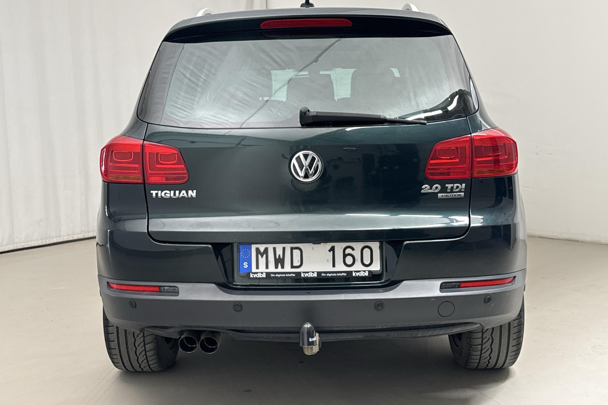 VW Tiguan 2.0 TDI 4MOTION BlueMotion Technology (140hk) - 20 417 mil - Automat - Dark Green - 2013