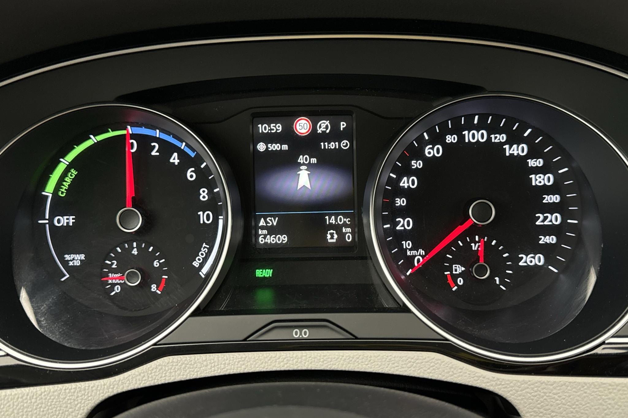 VOLKSWAGEN Passat 1.4 GTE Sportscombi (218hk) - 64 610 km - Automaattinen - punainen - 2020
