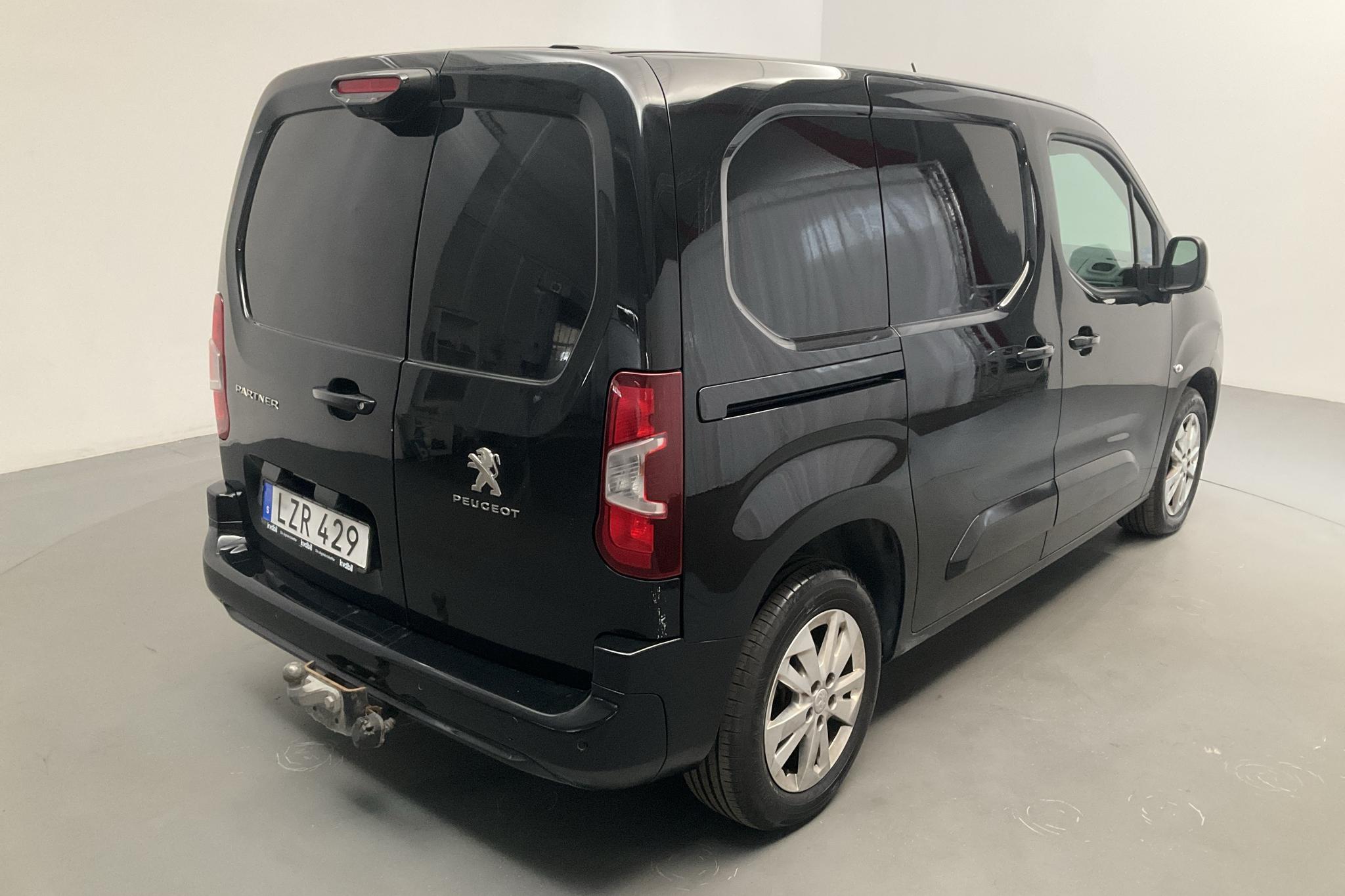 Peugeot Partner 1.5 HDI Skåp (130hk) - 89 560 km - Automatic - black - 2019