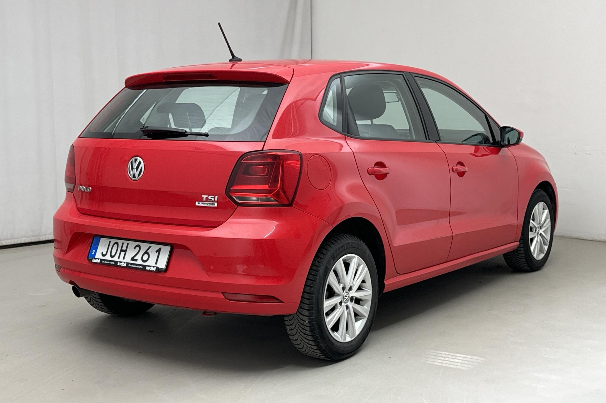 VW Polo 1.2 TSI 5dr (90hk) - 16 300 km - Manuaalinen - punainen - 2016