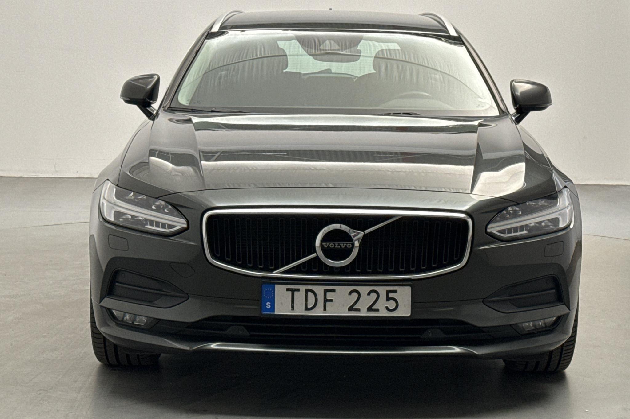 Volvo V90 T4 (190hk) - 199 870 km - Automatyczna - Dark Grey - 2018