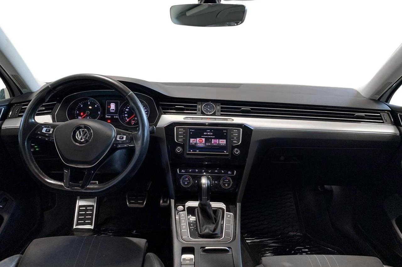 VW Passat Alltrack 2.0 TDI 4MOTION (190hk) - 245 590 km - Automatic - white - 2017