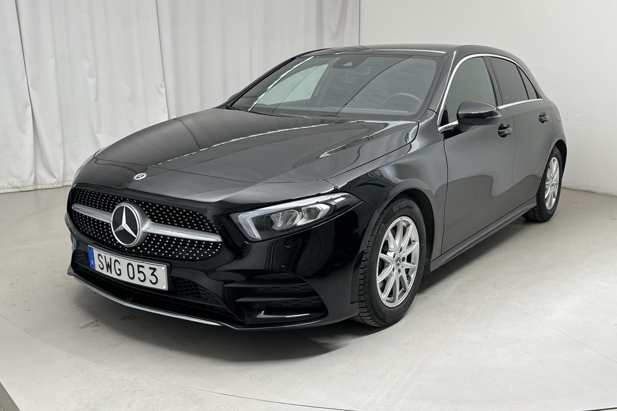 Mercedes-Benz A 200 5dr W177 (163hk) - 87 410 km - Automatic - black - 2018