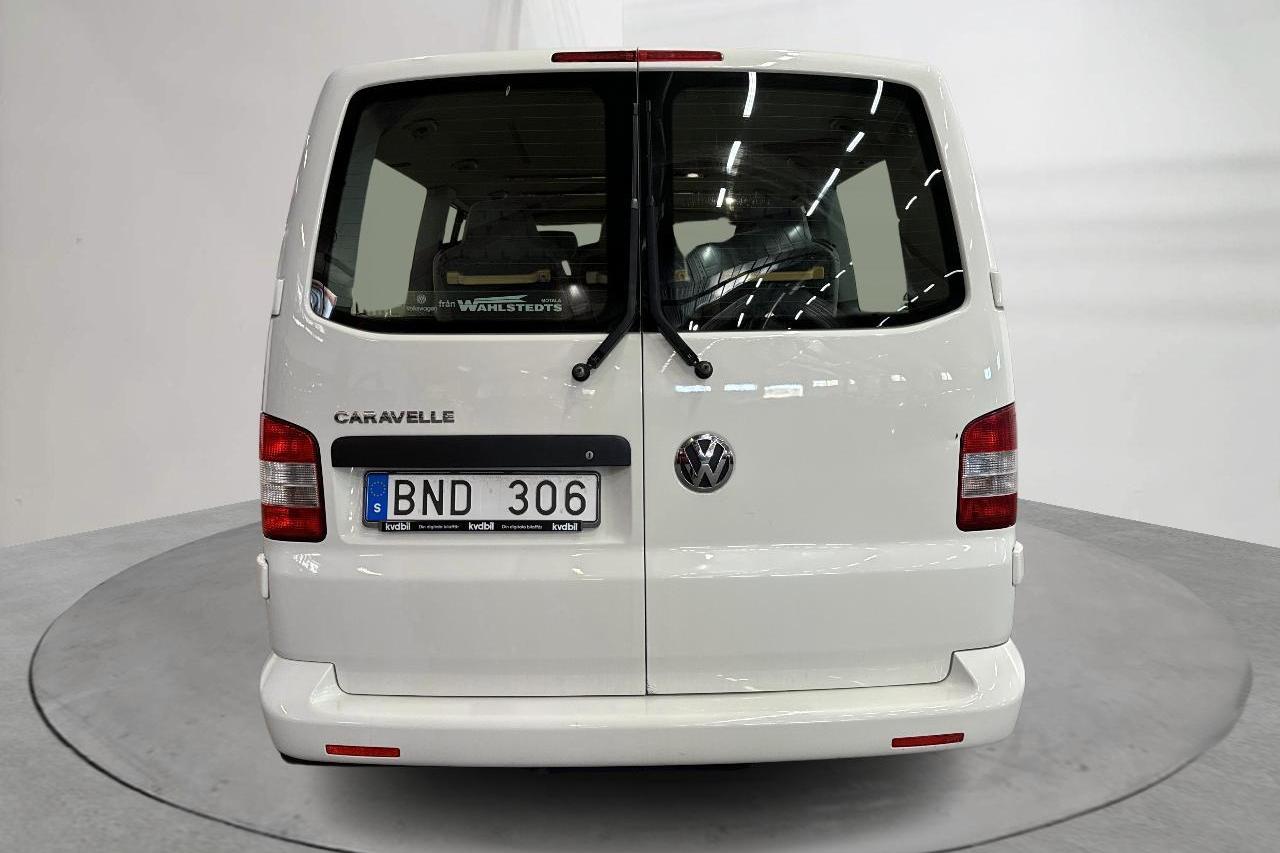 VW Caravelle T5 2.0 (115hk) - 14 257 mil - Manuell - vit - 2009