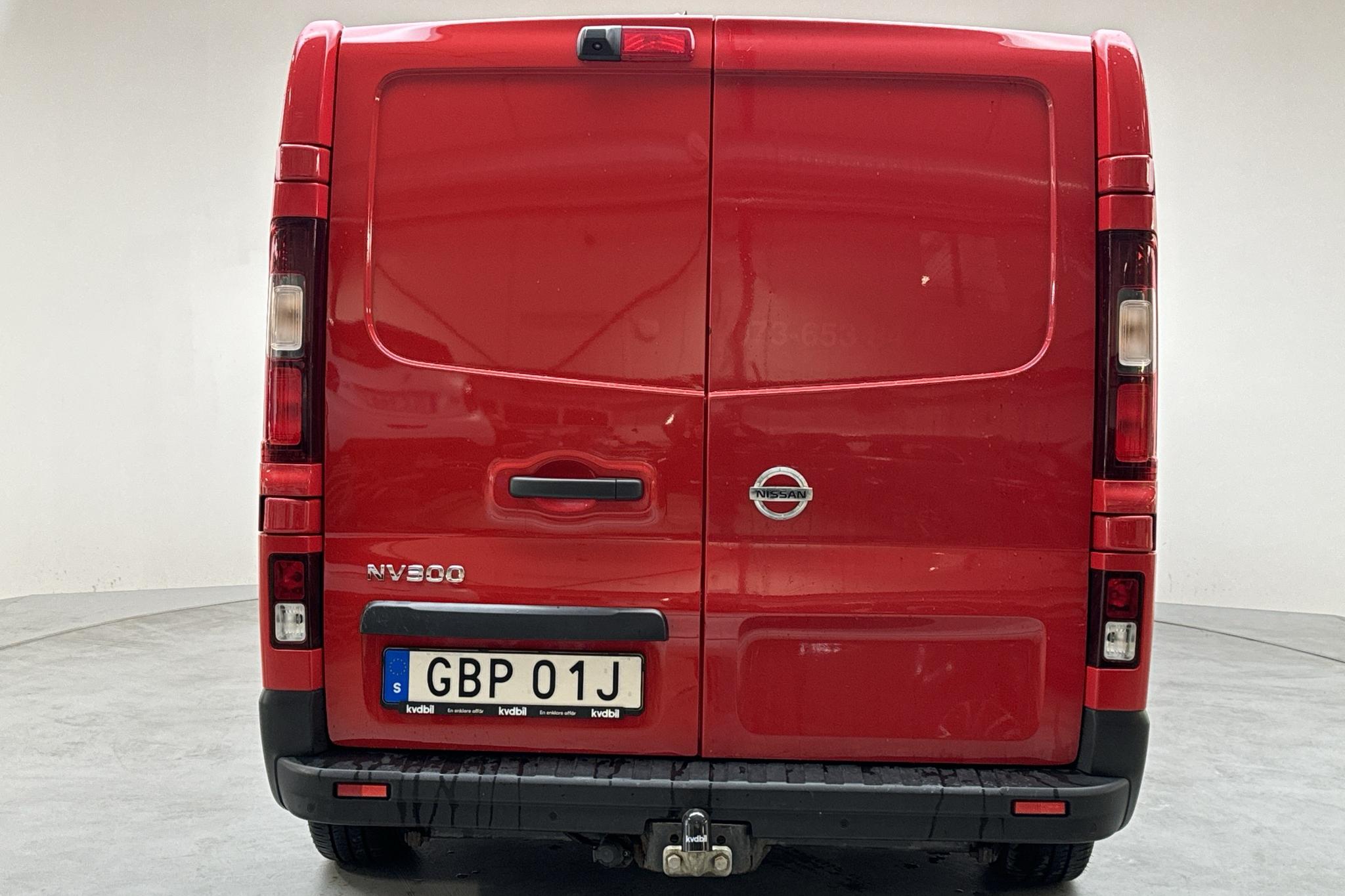 Nissan NV300 1.6 dCi (145hk) - 68 990 km - Manual - red - 2019