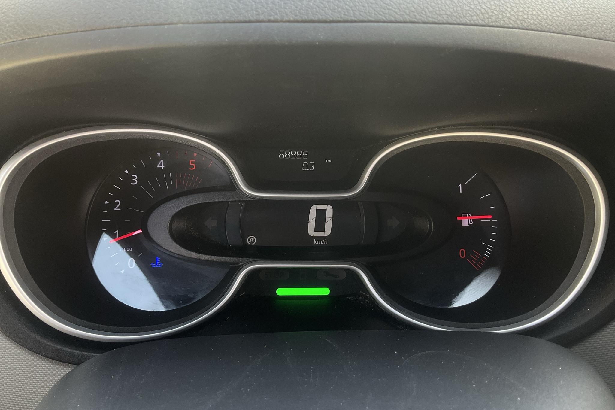 Nissan NV300 1.6 dCi (145hk) - 6 899 mil - Manuell - röd - 2019
