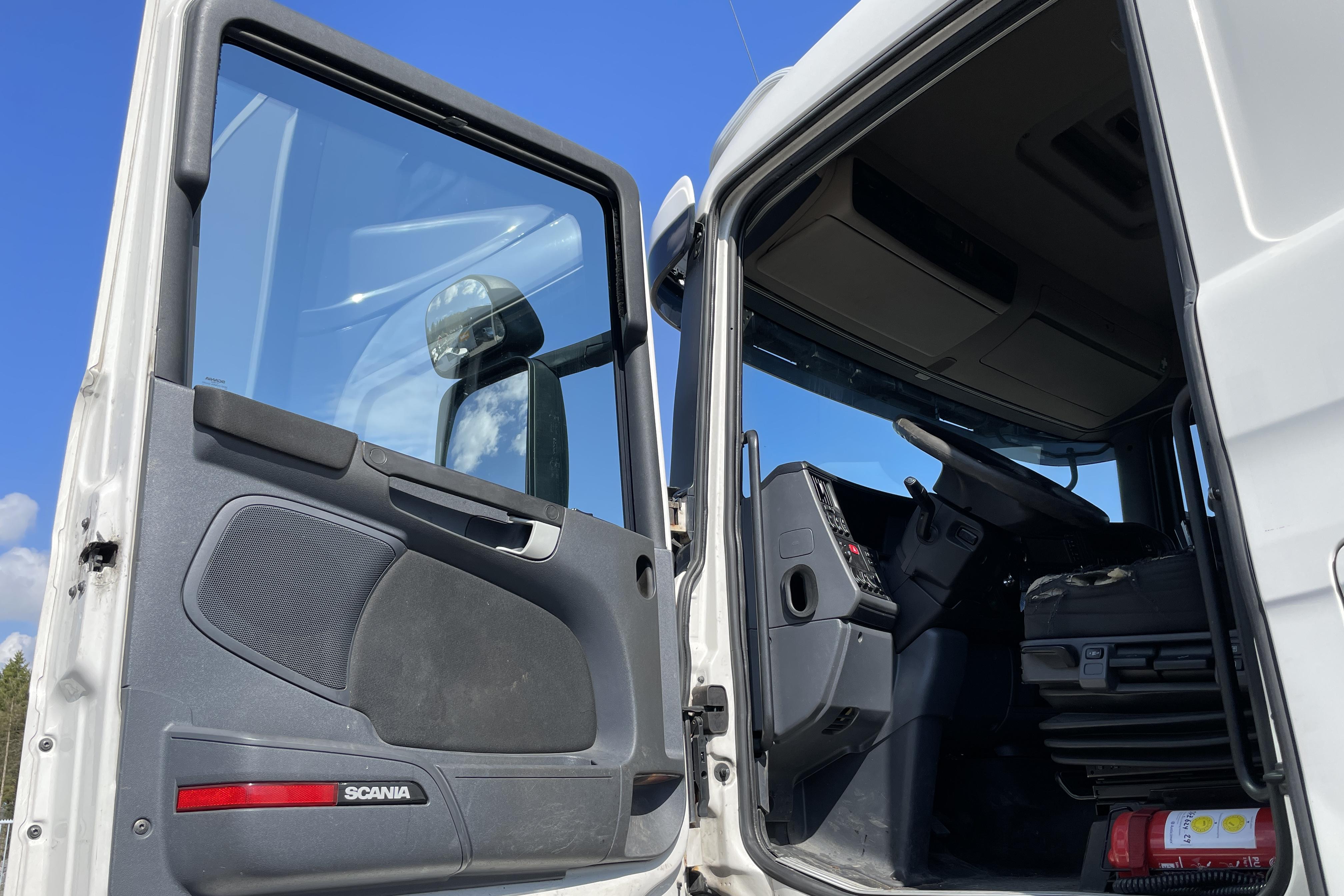 Scania R450 - 687 143 km - Automatic - white - 2016