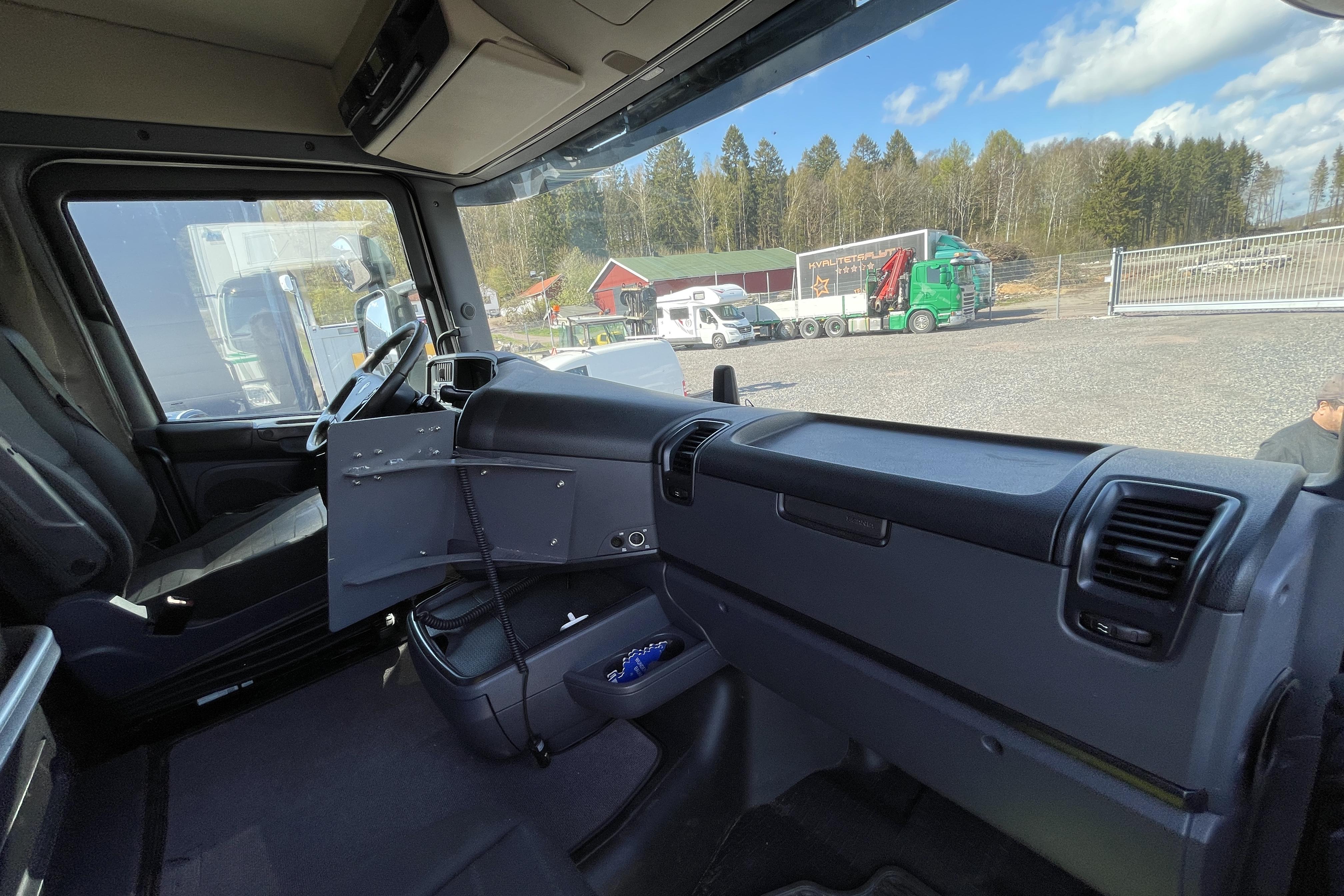 Scania R450 - 687 143 km - Automatic - white - 2016