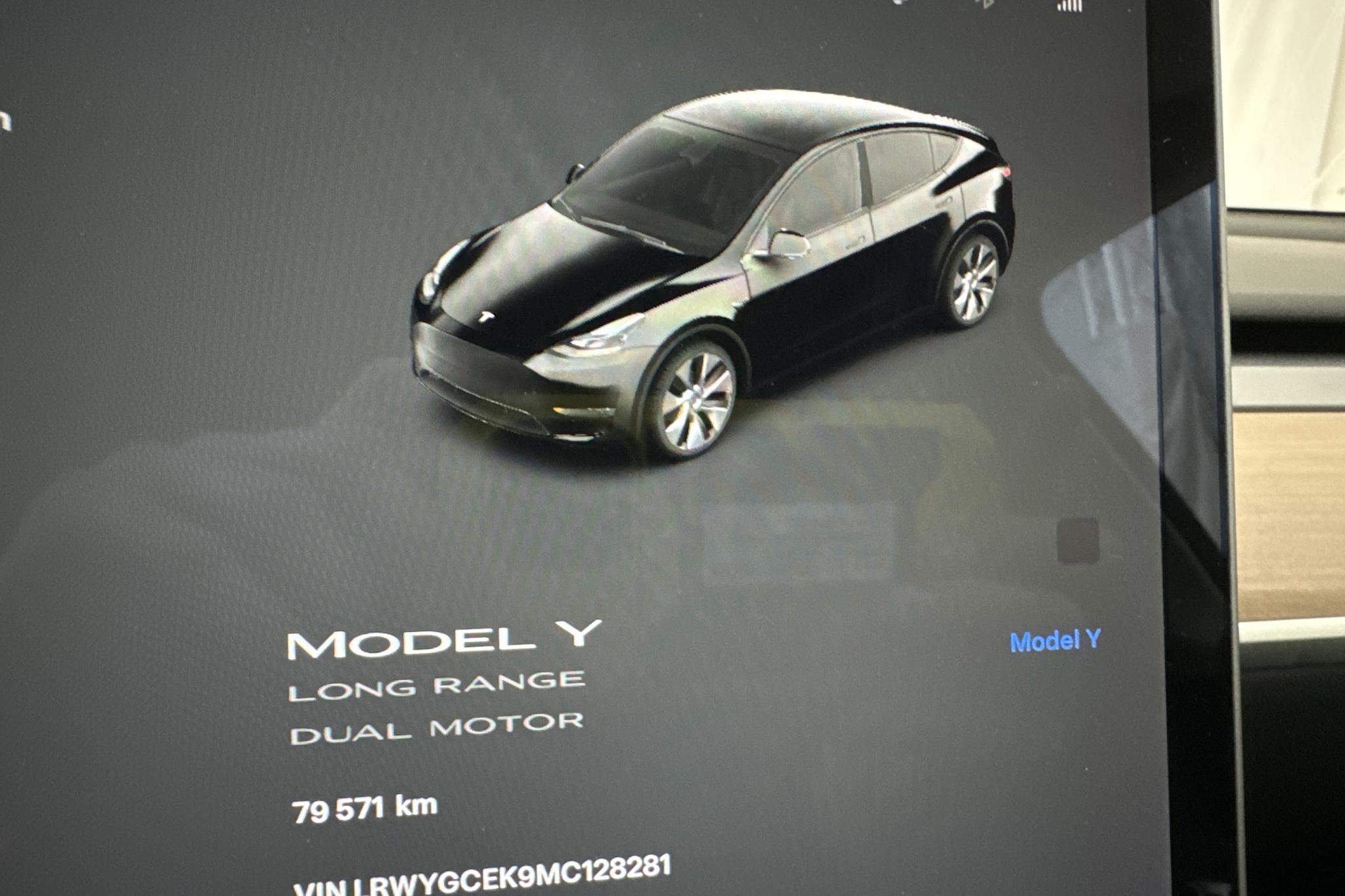 Tesla Model Y Long Range Dual Motor AWD - 79 570 km - Automatic - black - 2021