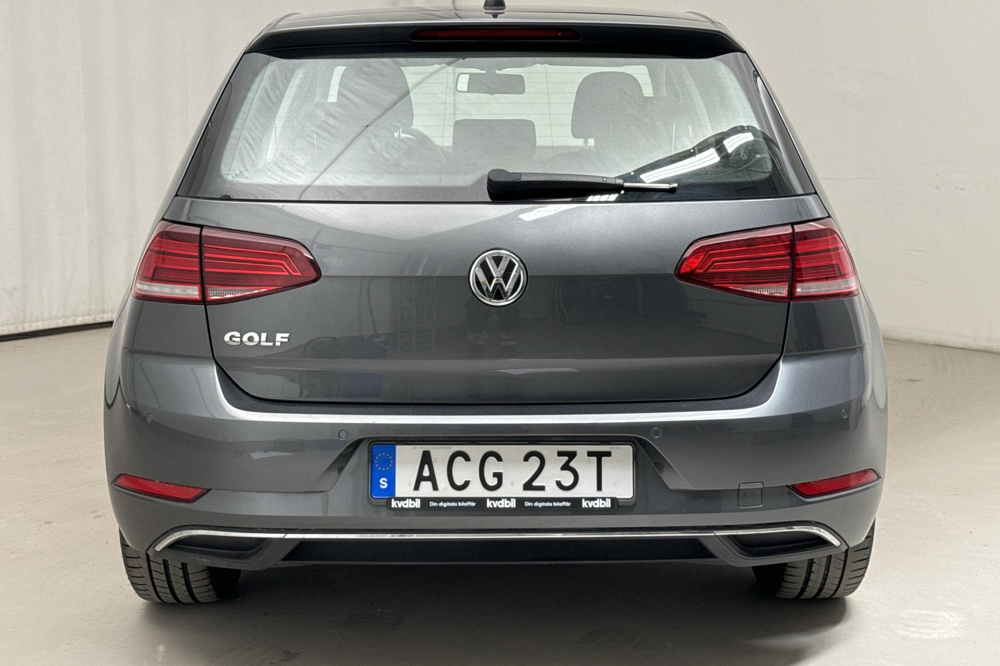 VW Golf VII 1.0 TSI 5dr (115hk) - 70 520 km - Manualna - Dark Grey - 2019