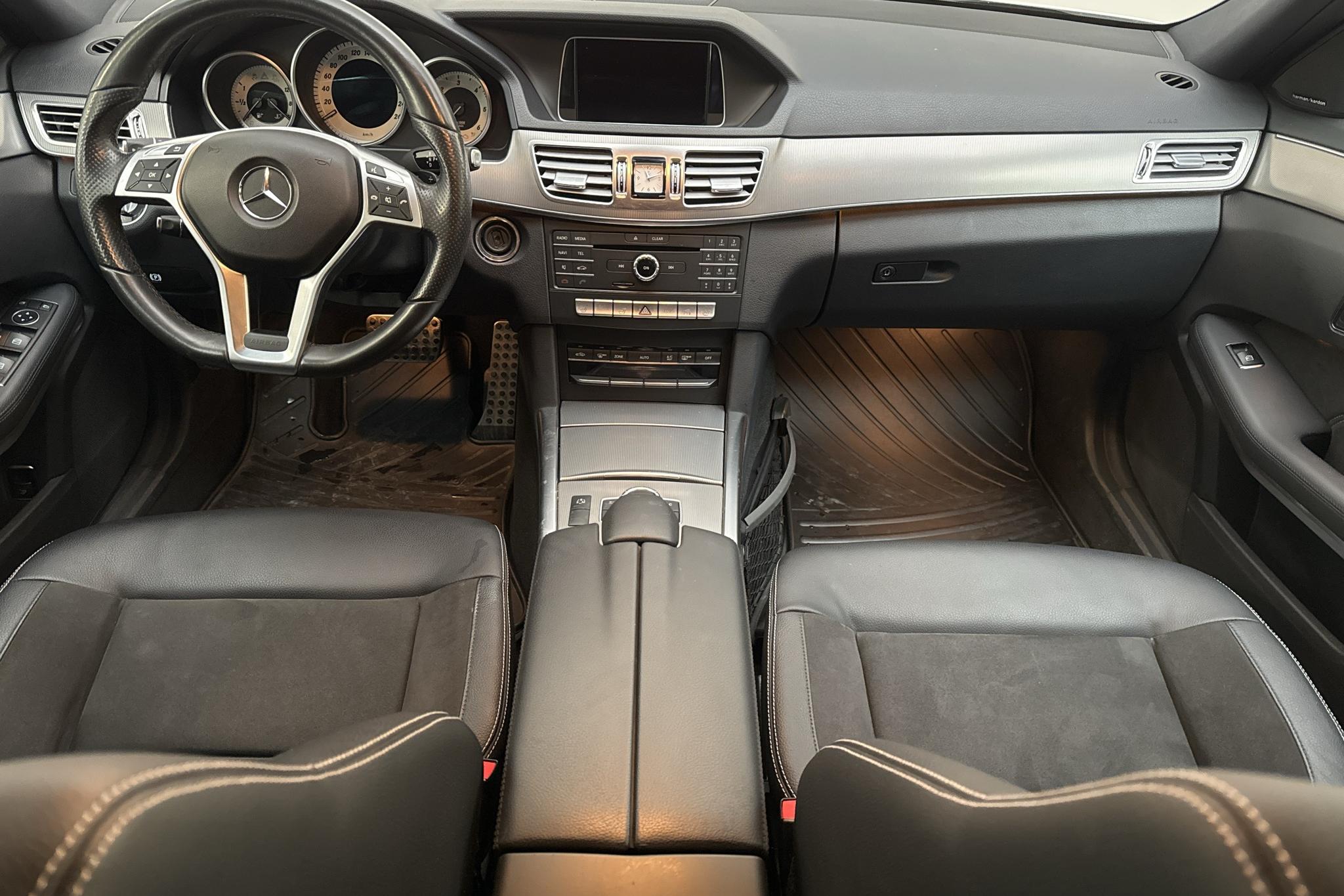 Mercedes E 220 BlueTEC Kombi 4MATIC S212 (170hk) - 60 990 km - Automaatne - valge - 2015
