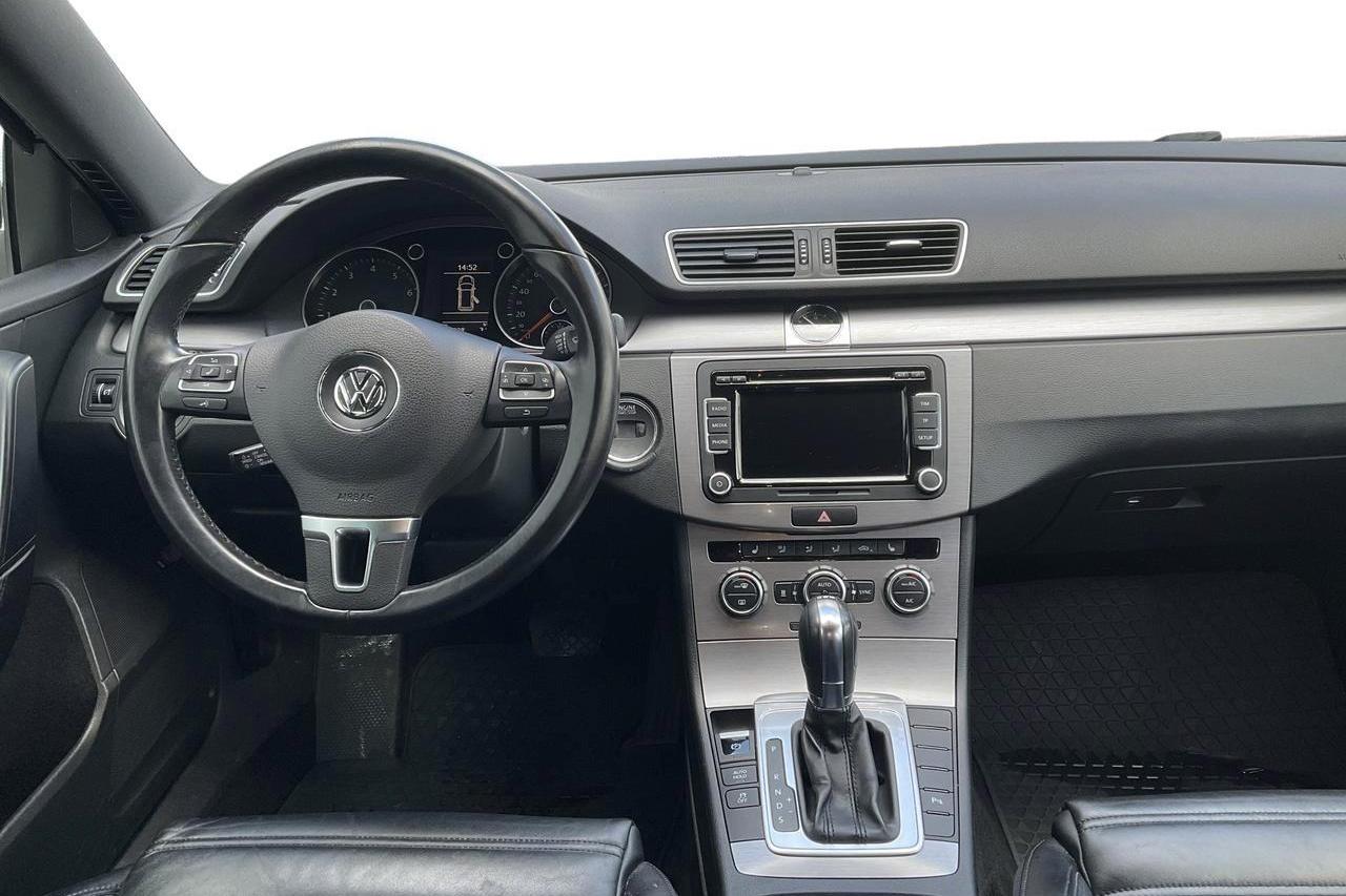 VW Passat 1.4 TSI EcoFuel Variant (150hk) - 120 820 km - Automatyczna - czarny - 2014
