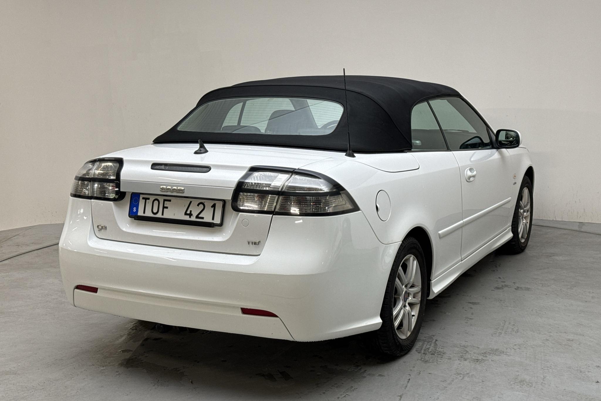 Saab 9-3 1.9 TTiD Cabriolet (160hk) - 14 499 mil - Manuell - vit - 2012