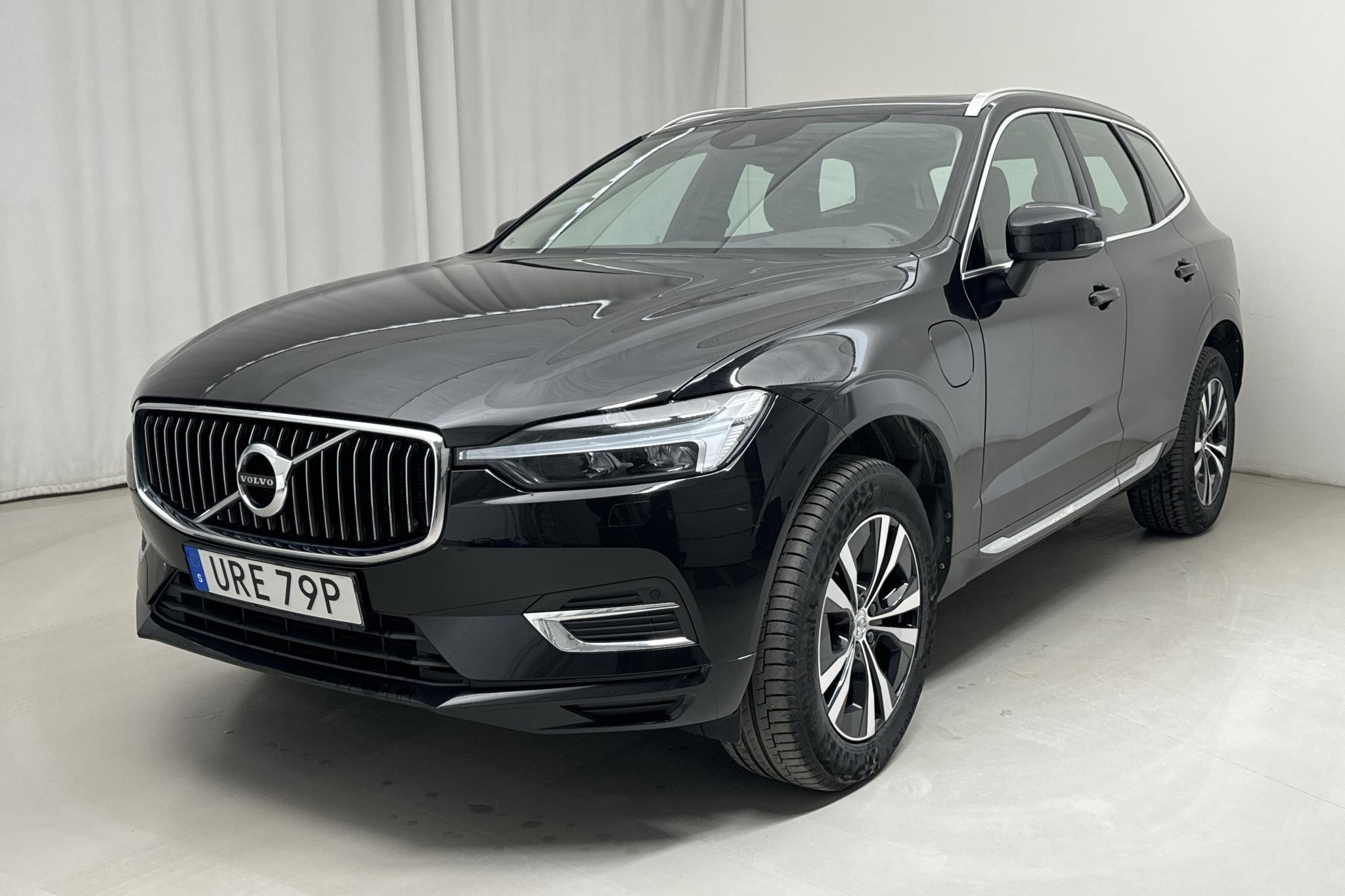 Volvo XC60 T6 AWD Recharge (340hk) - 93 240 km - Automaatne - must - 2021