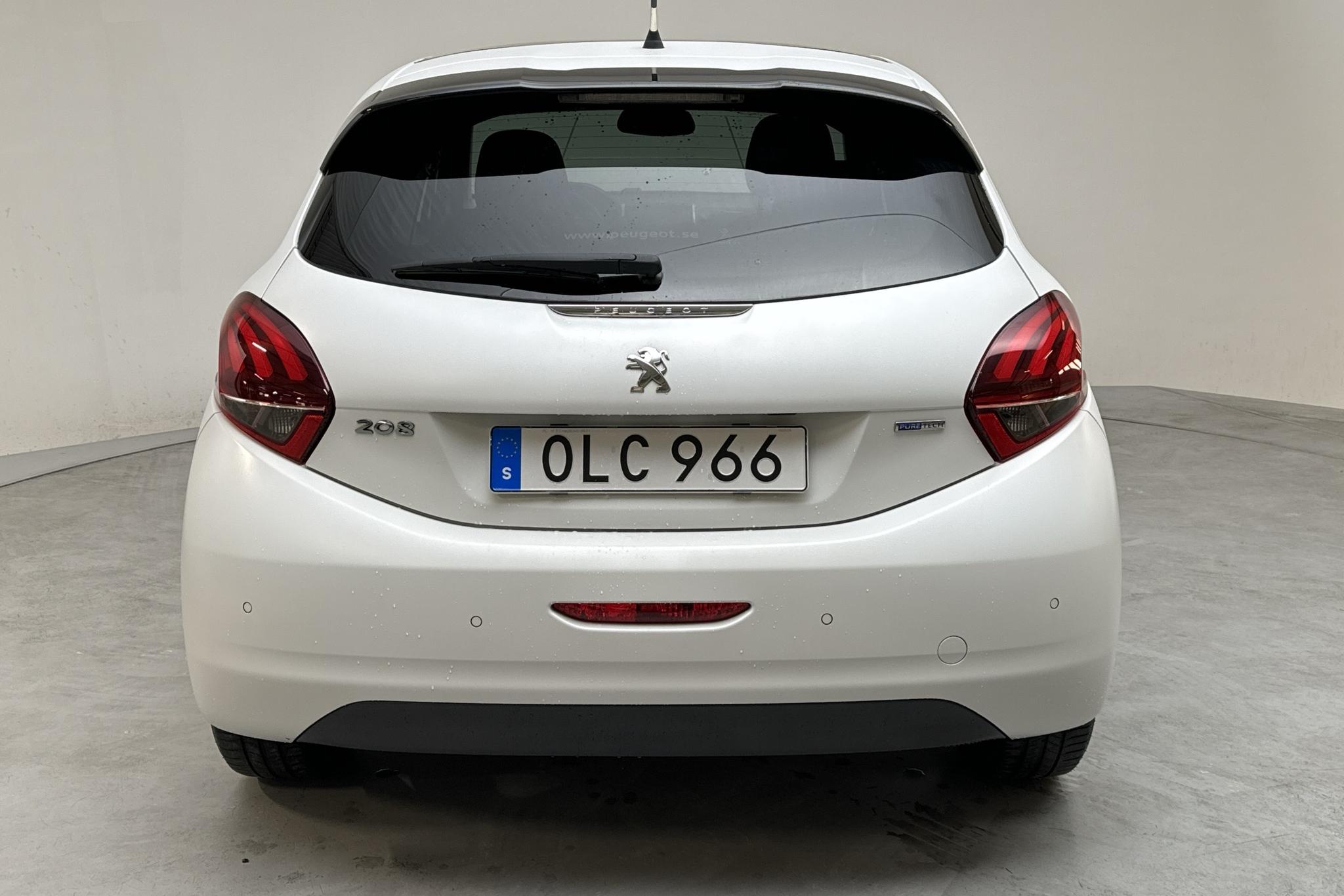 Peugeot 208 PureTech 5dr (82hk) - 8 162 mil - Manuell - 2016