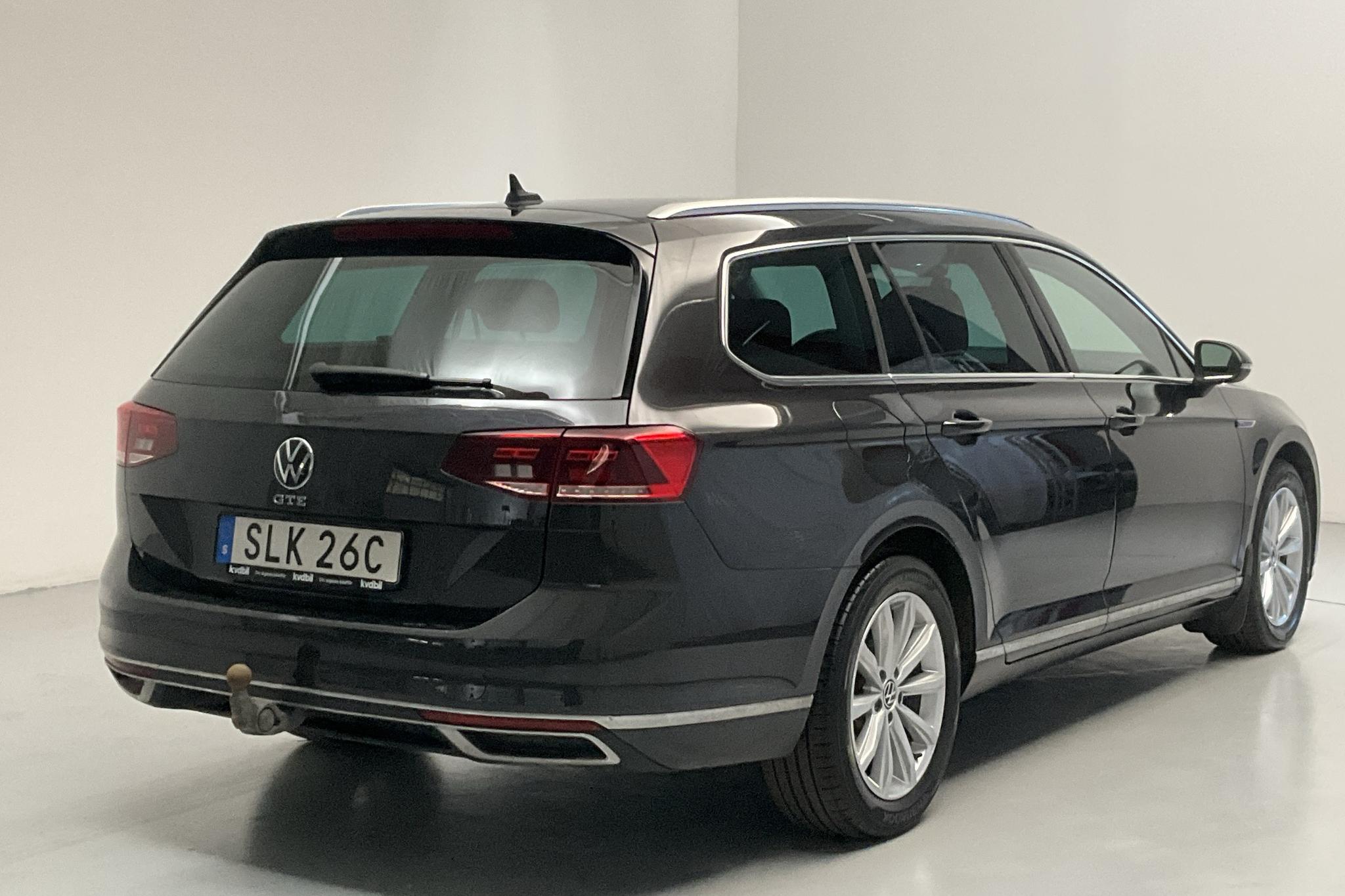 VW Passat 1.4 GTE Sportscombi (218hk) - 6 393 mil - Automat - Dark Grey - 2021
