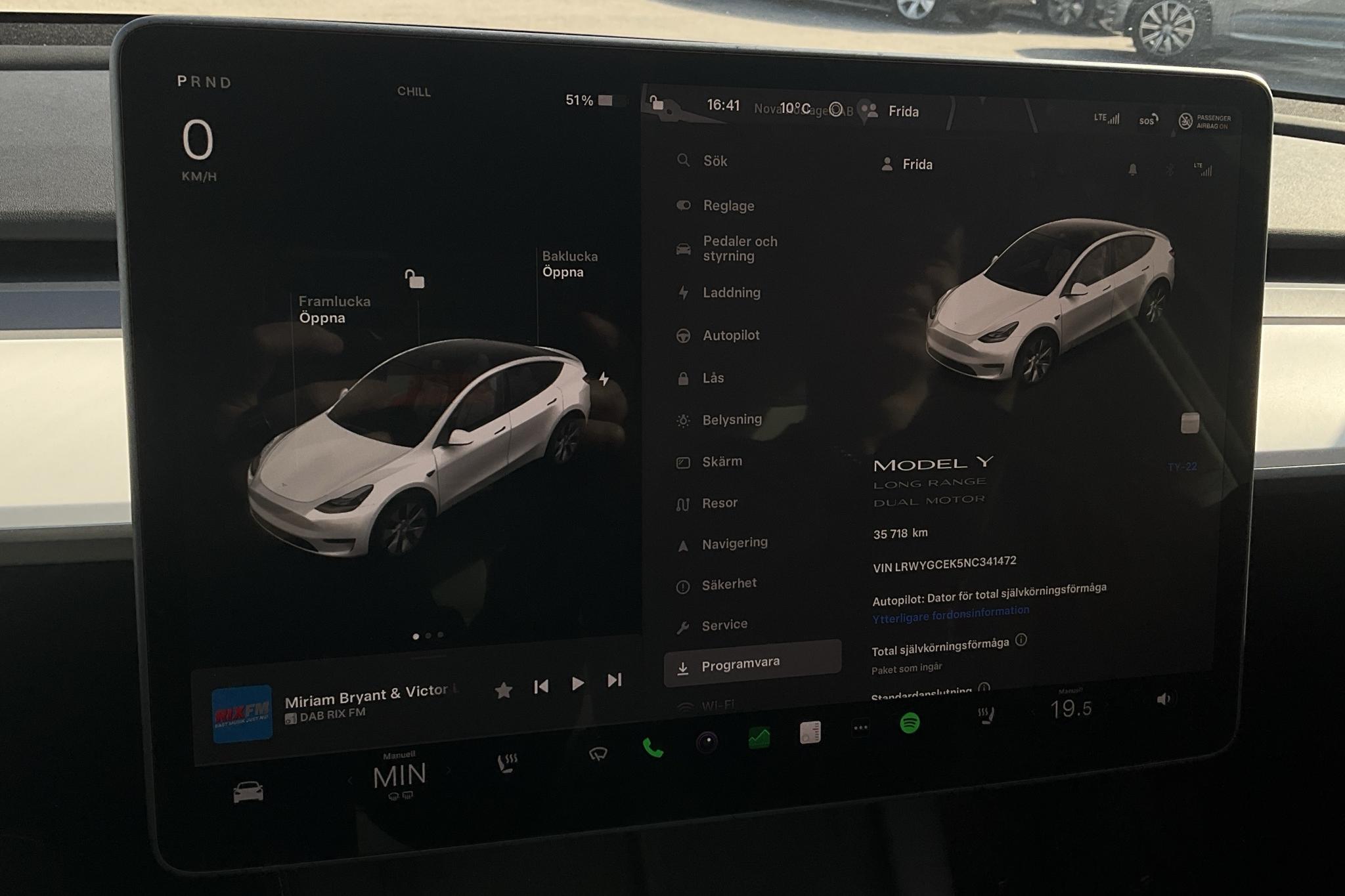 Tesla Model Y Long Range Dual Motor AWD - 3 572 mil - Automat - vit - 2022